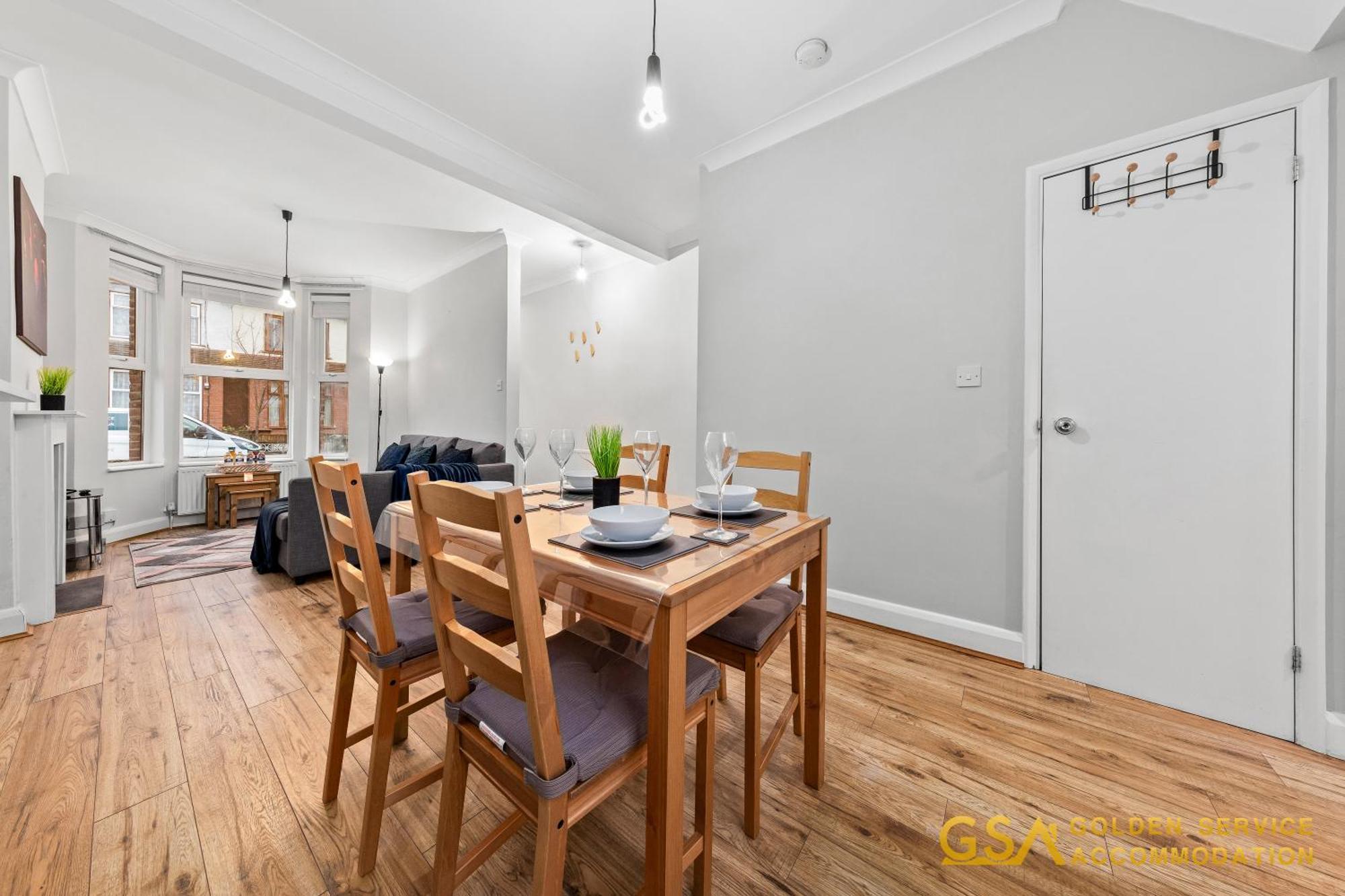 Vakantiehuis 3 Bed In Forest Gate - Waltham Forest