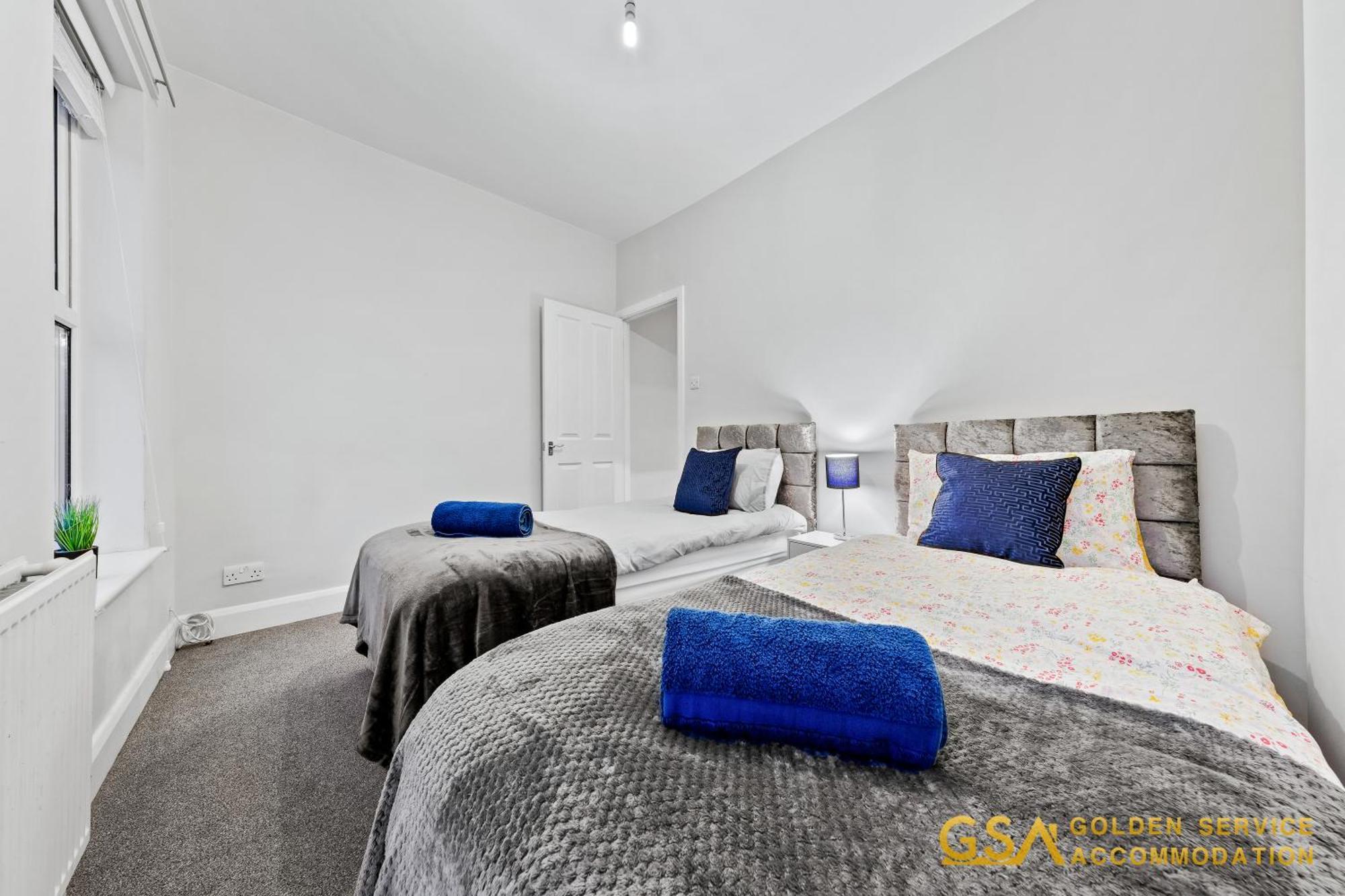 3 Bed In Forest Gate - Waltham Forest * Londen