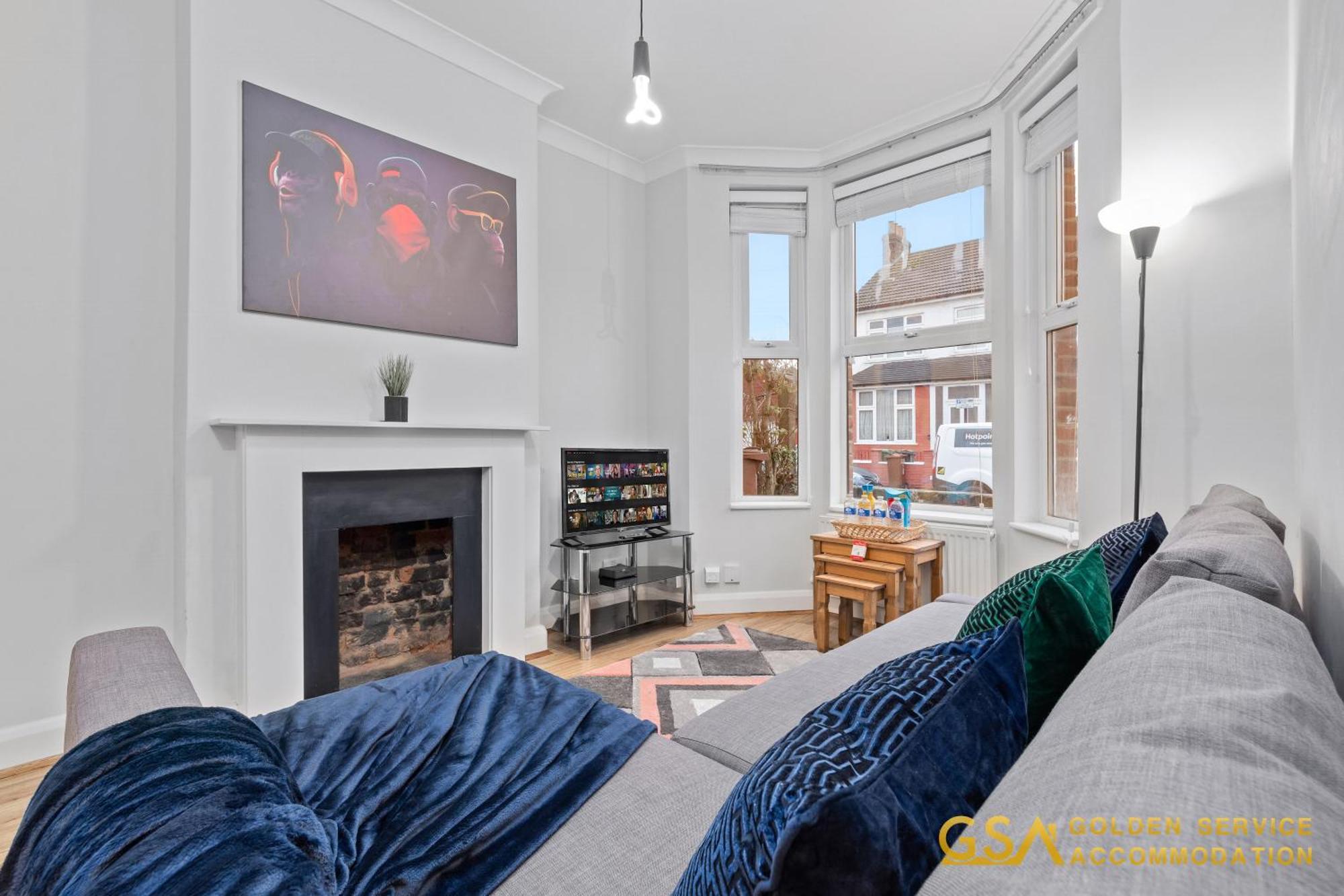 Vakantiehuis 3 Bed In Forest Gate - Waltham Forest *