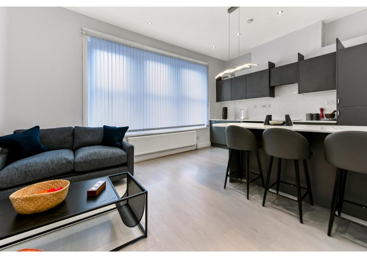 Appartement Captivating 2 Bd Flat In *