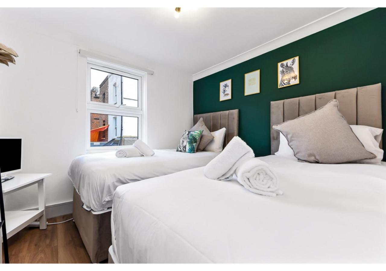 Lägenhet Energizing Getaway: Newly Renovated 2 Bedroom Flat