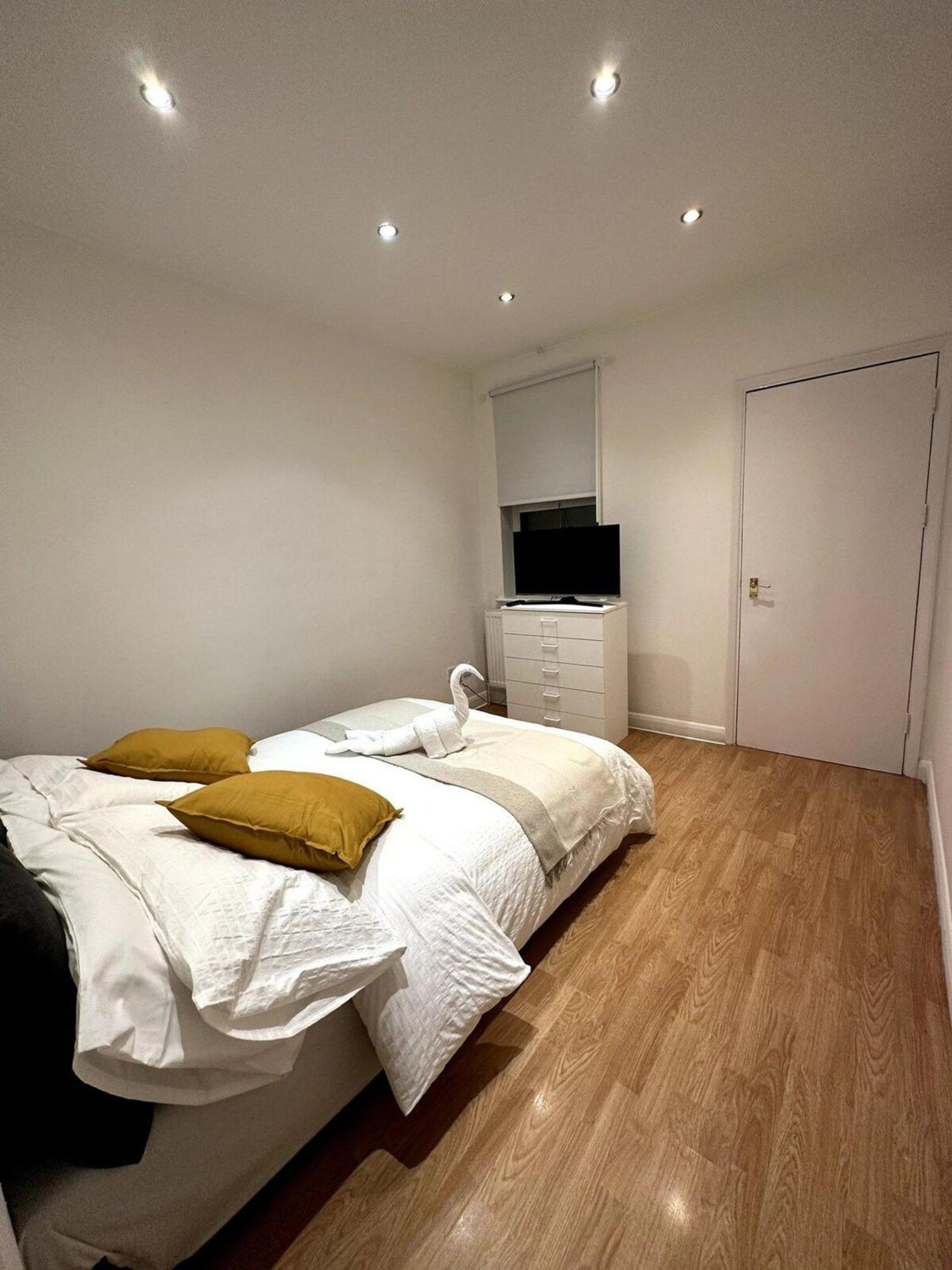 Apartamento Con Ambiente 100% Familiar En Zona Tranquila De Londra