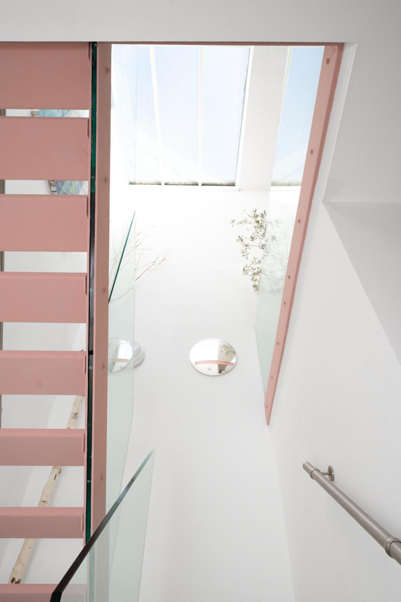 Hotell The Luxury 3*