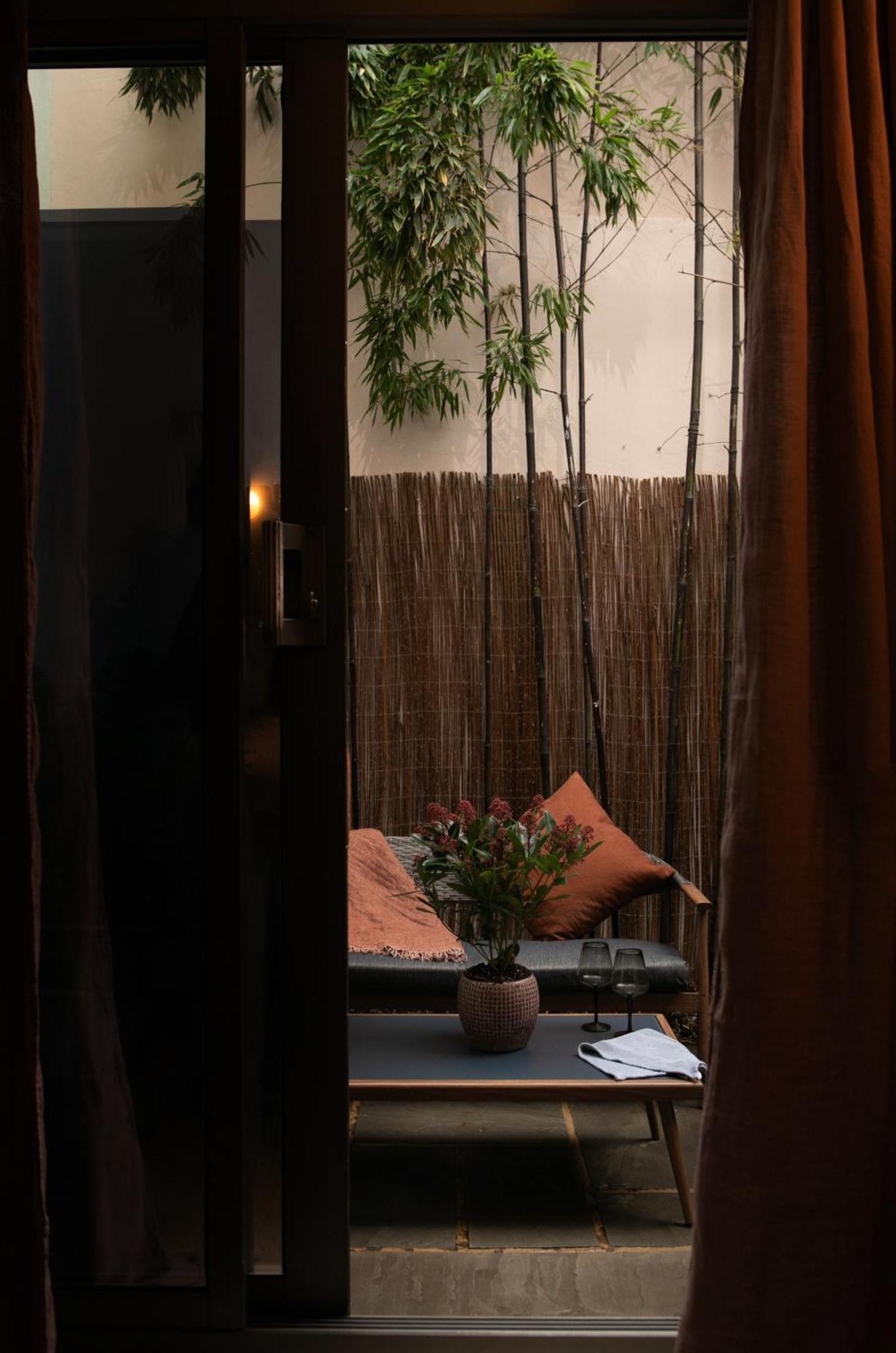 The Luxury Hotell 3*