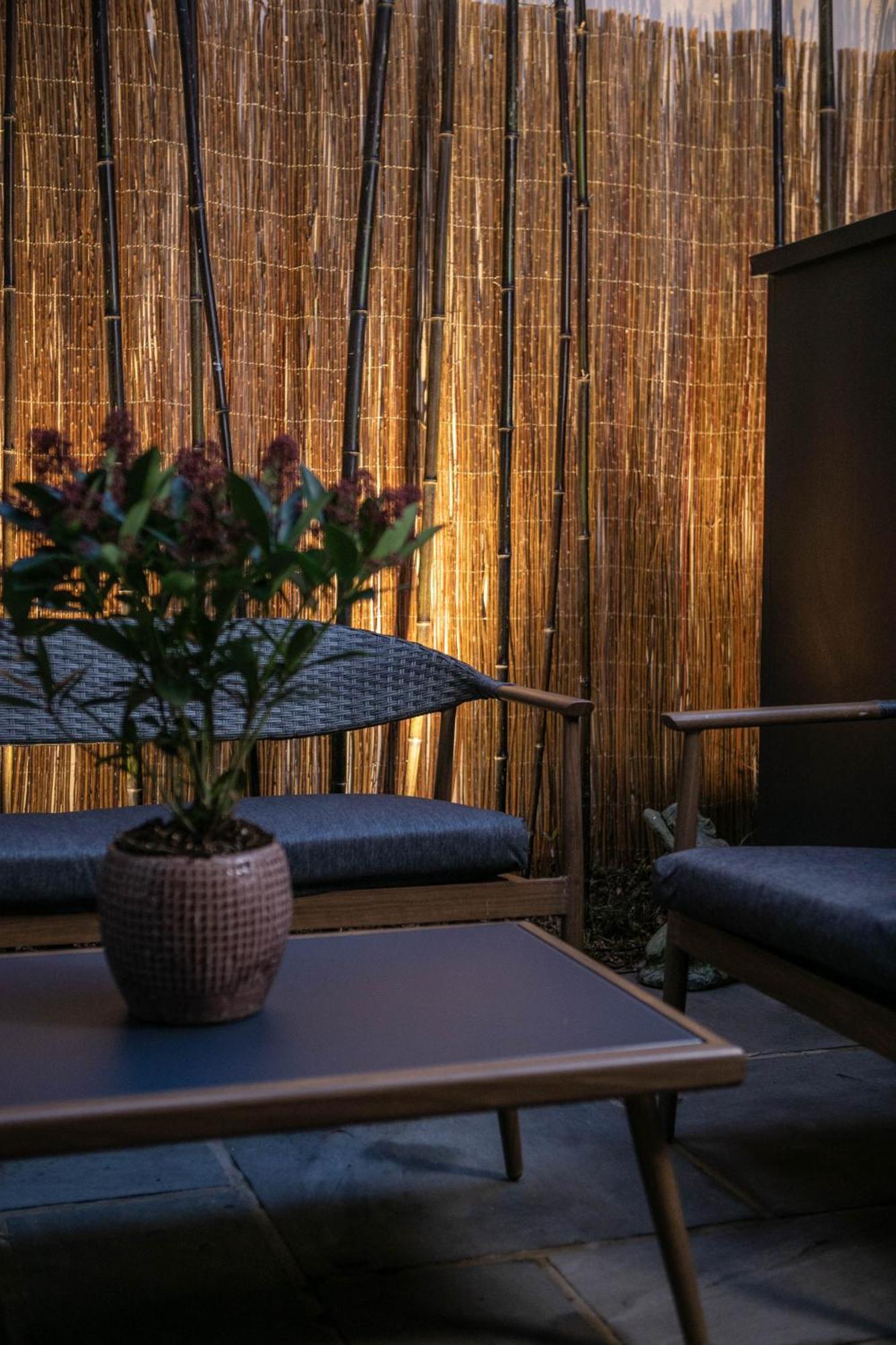 Hotell The Luxury 3*