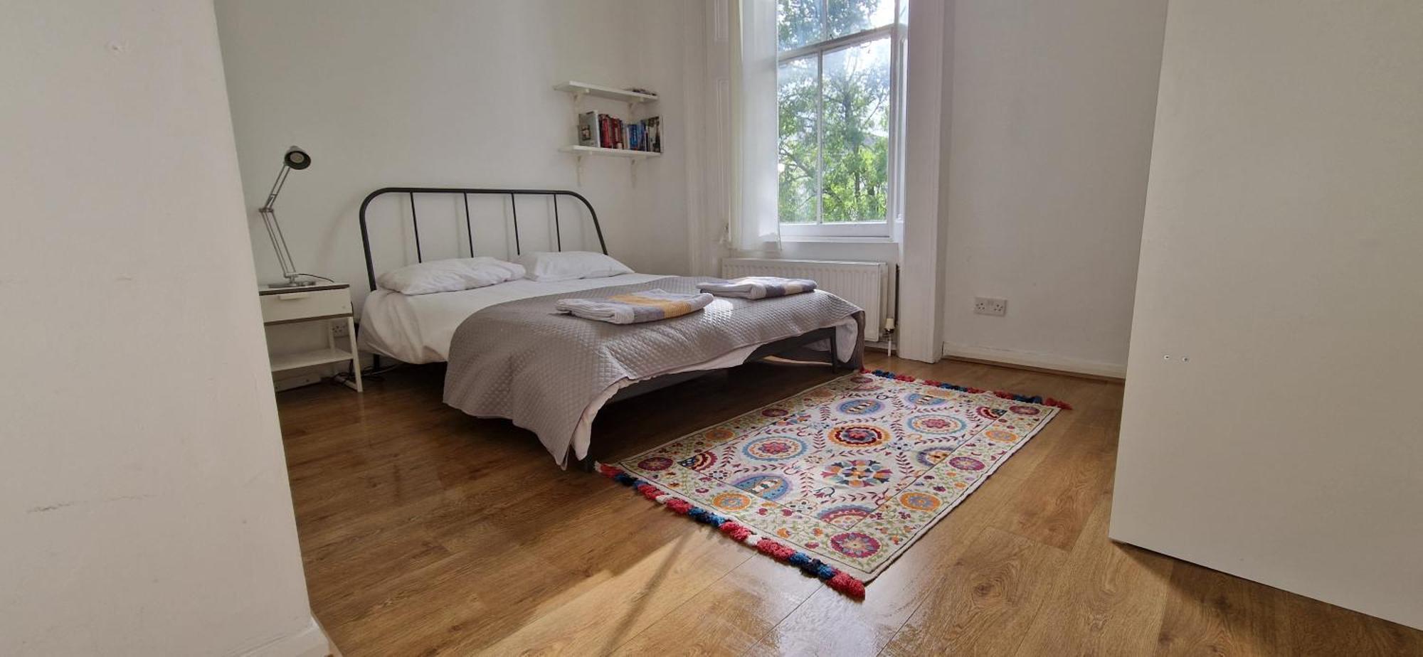 Primrose Hill - Charming, Cosy, 2 Double Bedrooms Appartement *