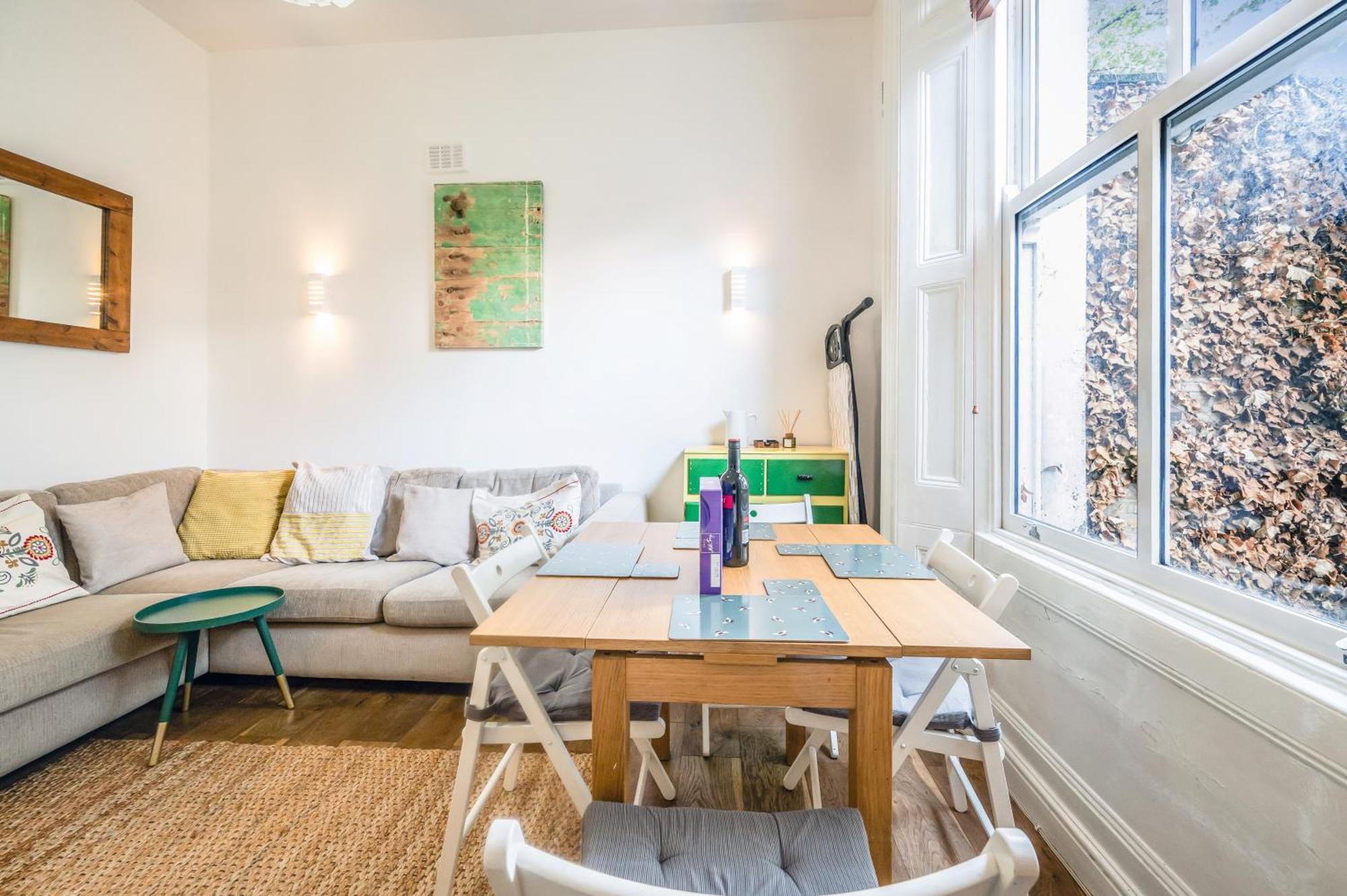 Pass The Keys Notting Hill Hideaway Apartment
