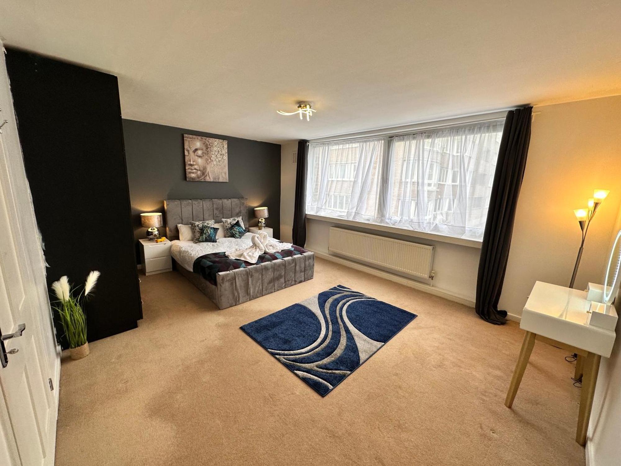 Urluxury 4 Bedroom 5-baths House In Marble Arch, Appartement Londen