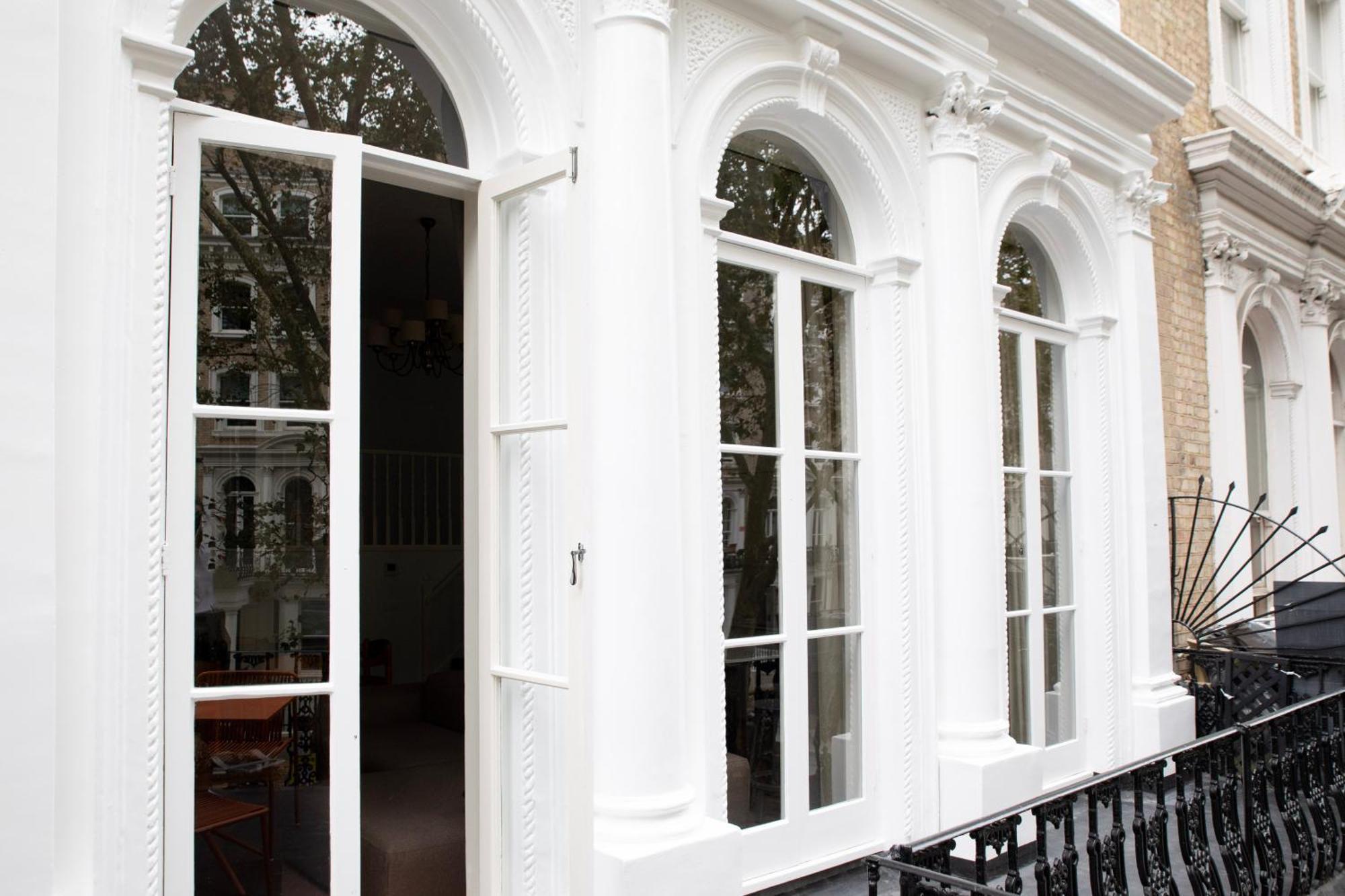 Gulaid House Knightsbridge By Bob W Aparthotel London