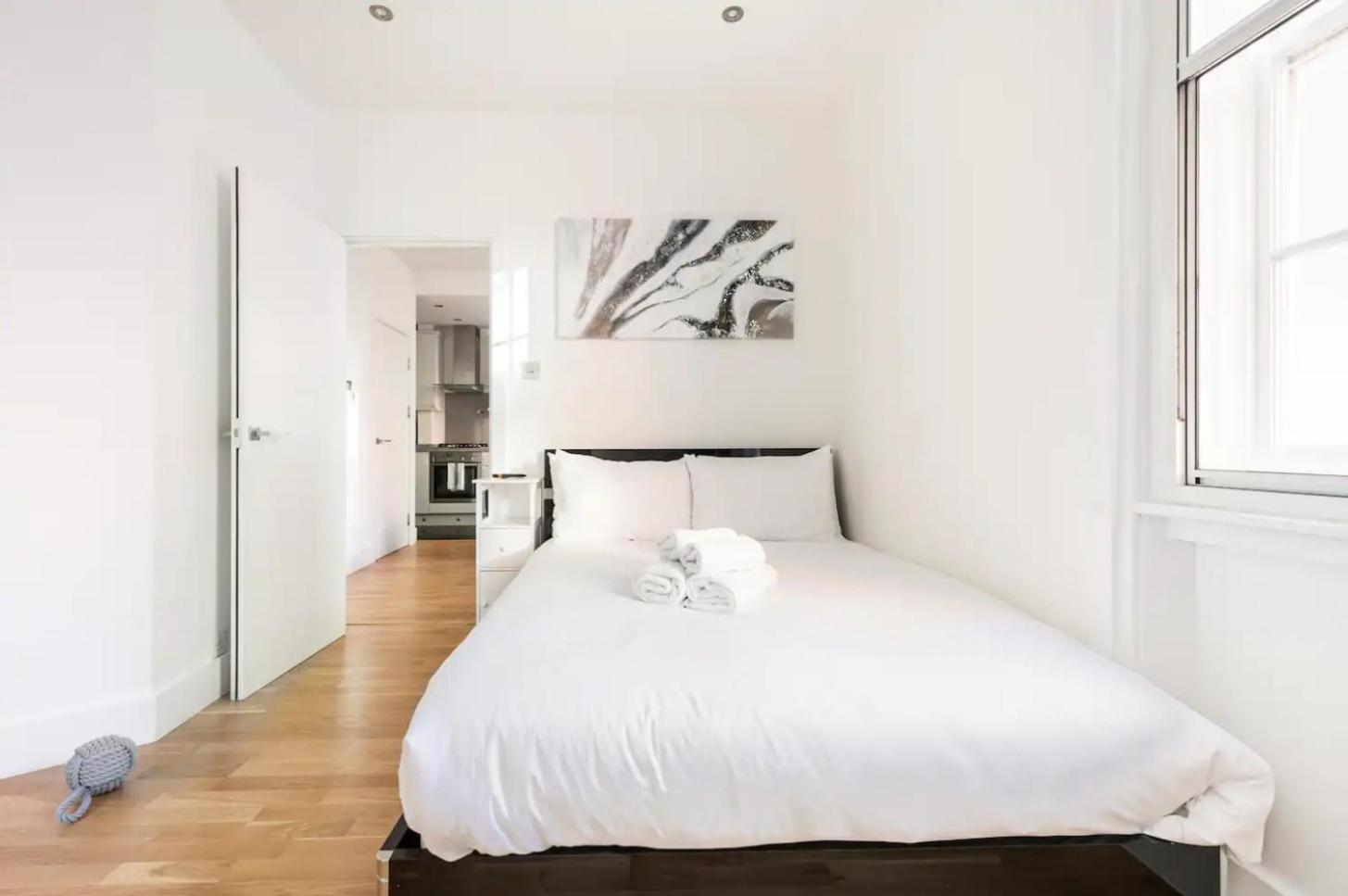 Apartment Stylish Flat In Heart Of *