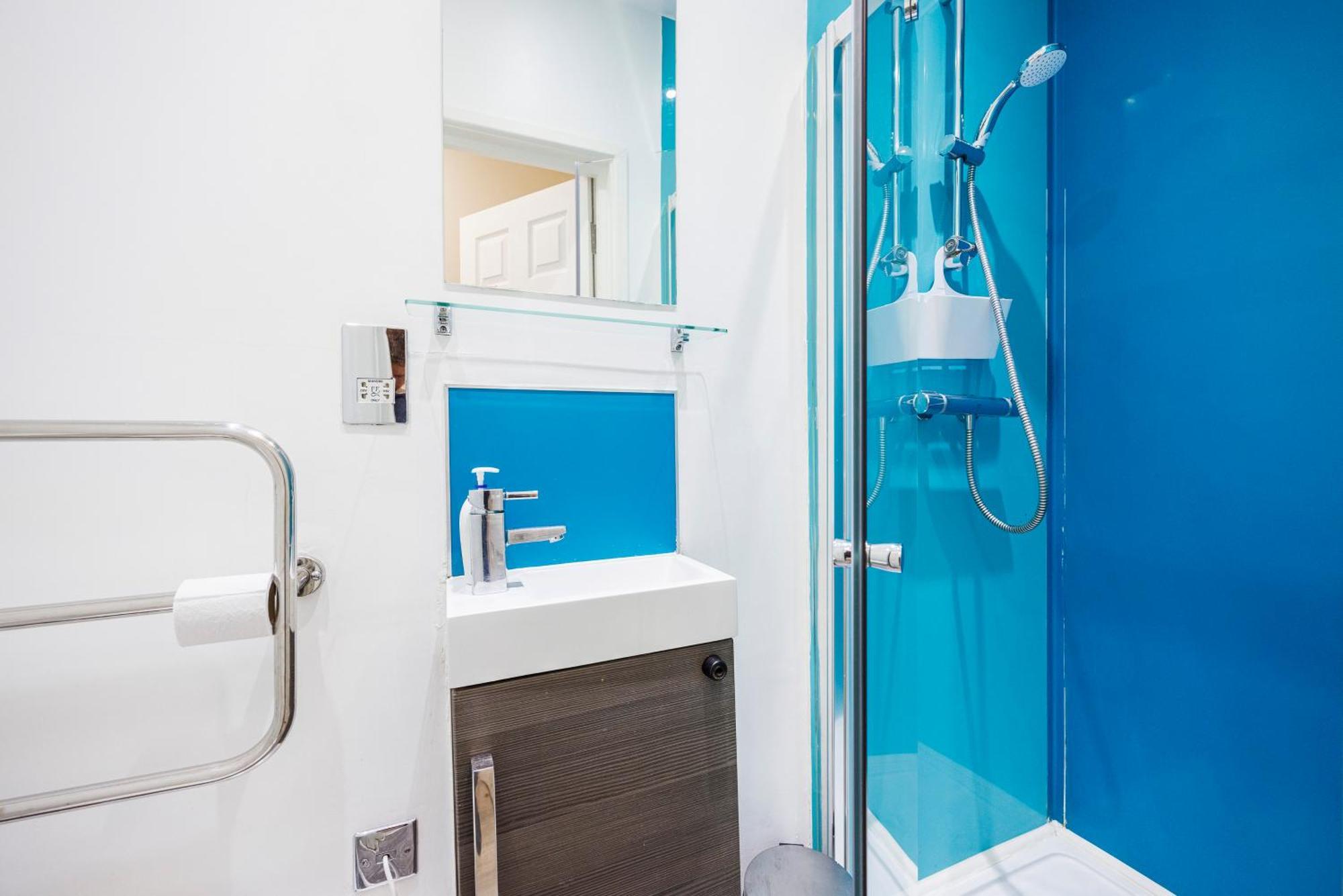 Guest house Vibes Near Spitalfields Market *