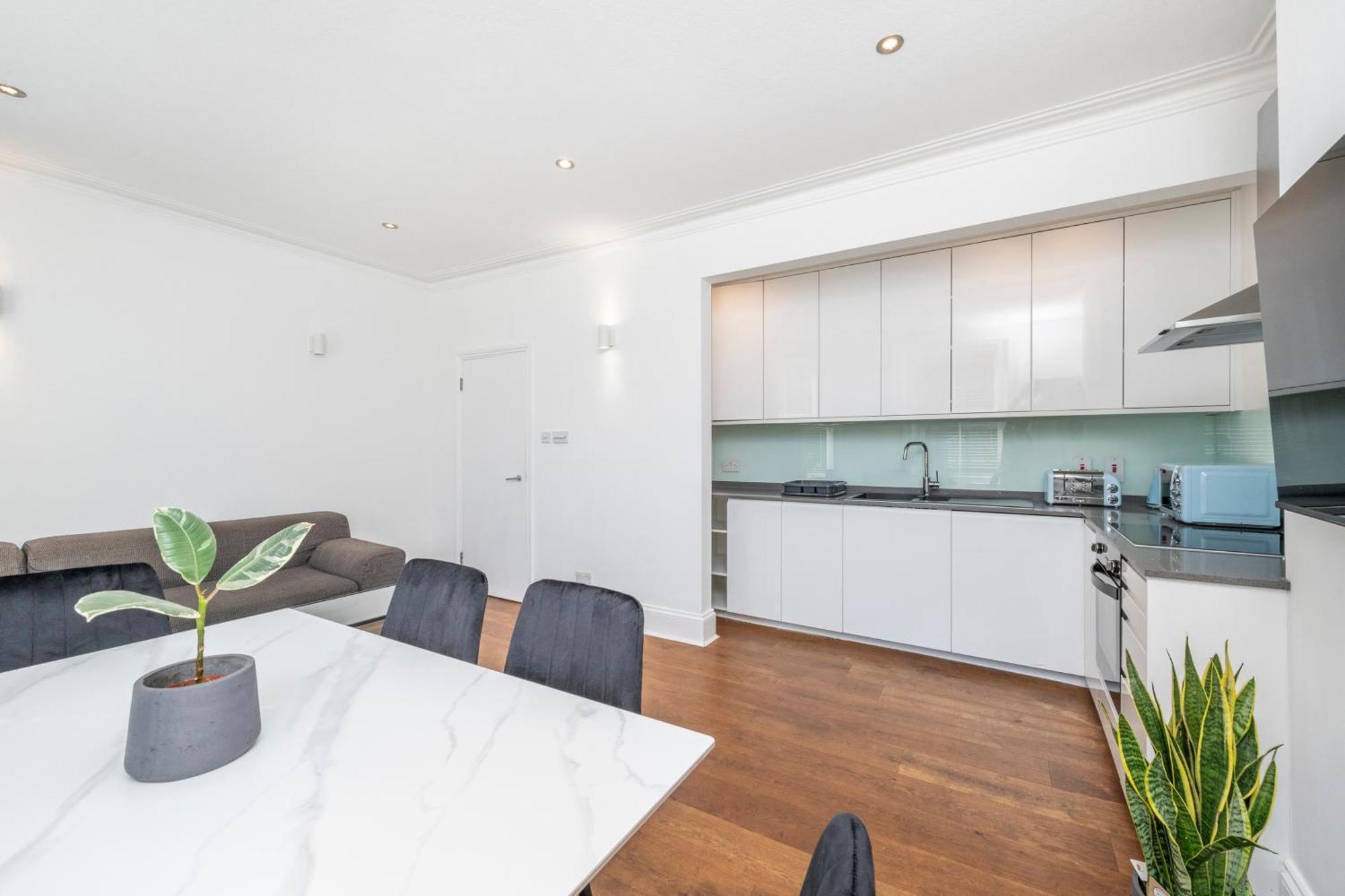 Spacious City Eye, Westminster, Big Ben, Vauxhall Station Appartamento *