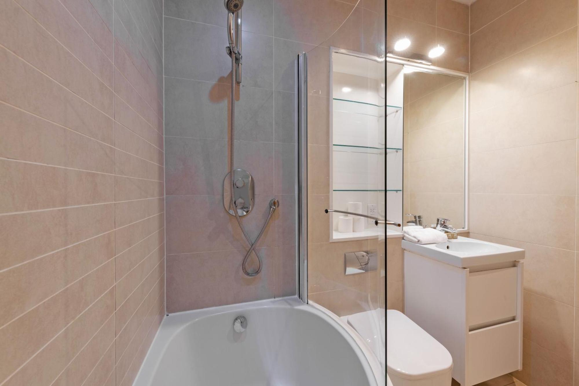 Stayo Oxford Street Apartment