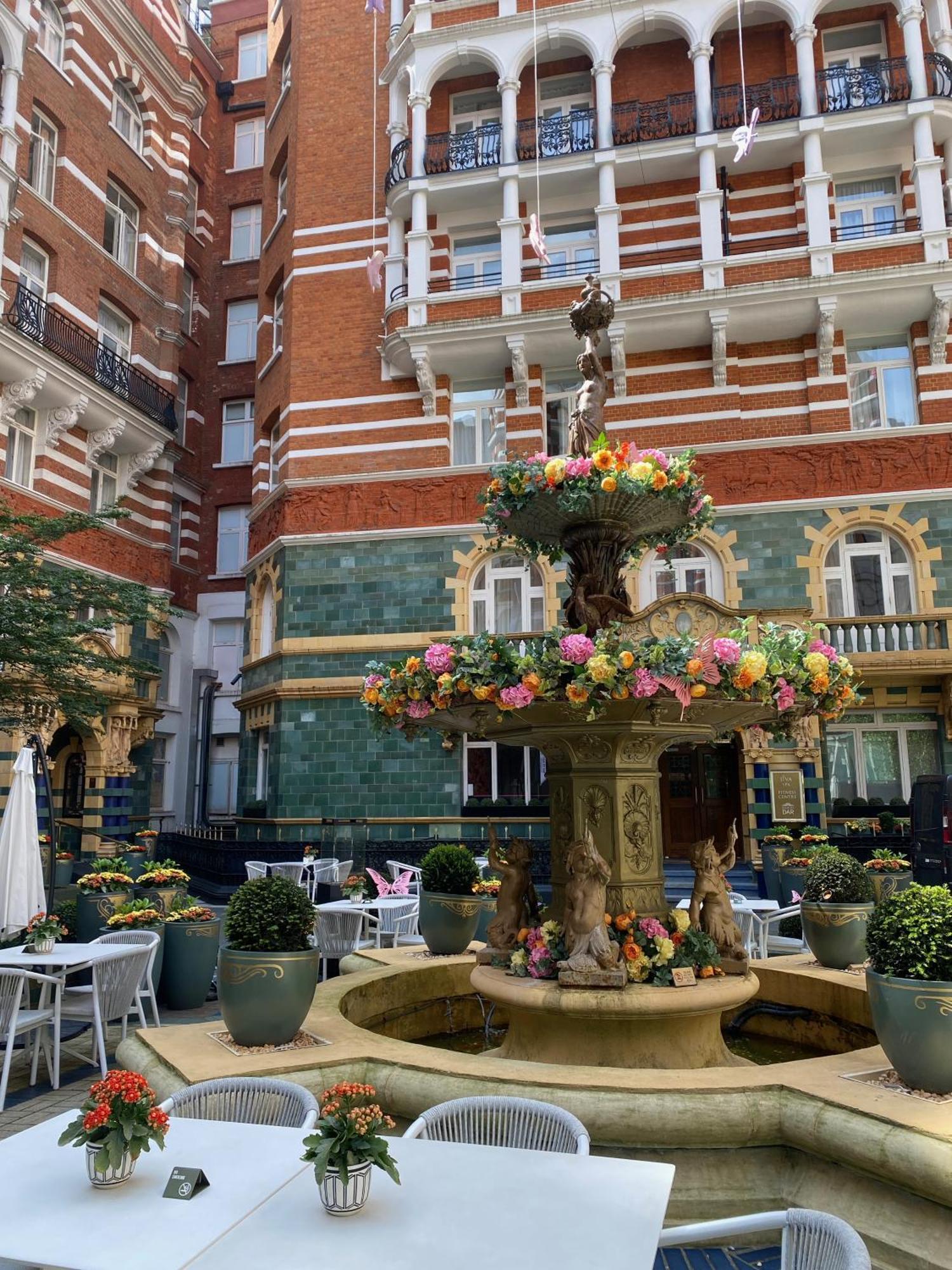 Taj 51 Buckingham Gate And Residences 5* Londra