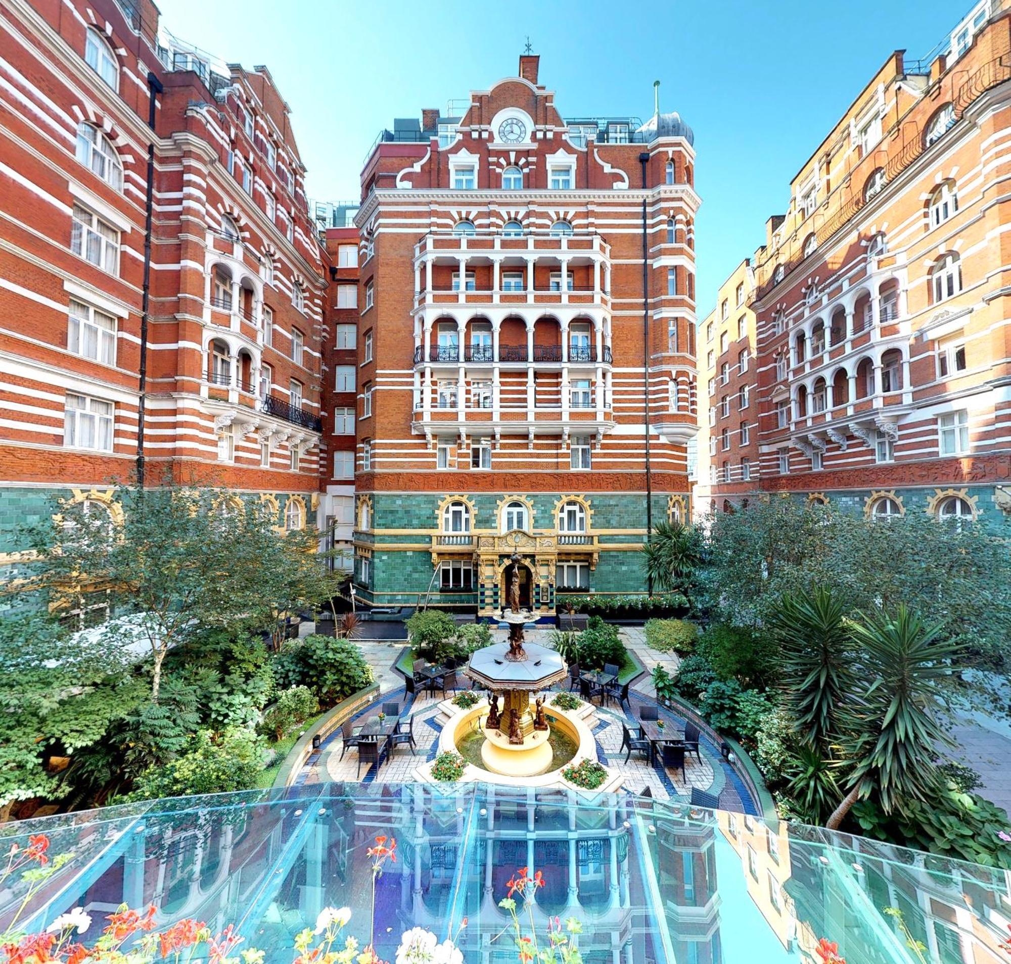 Taj 51 Buckingham Gate And Residences 5* London