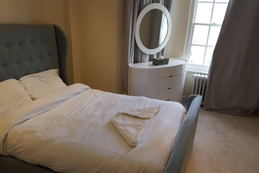 Stunning 3 Bedroom In Leilighet
