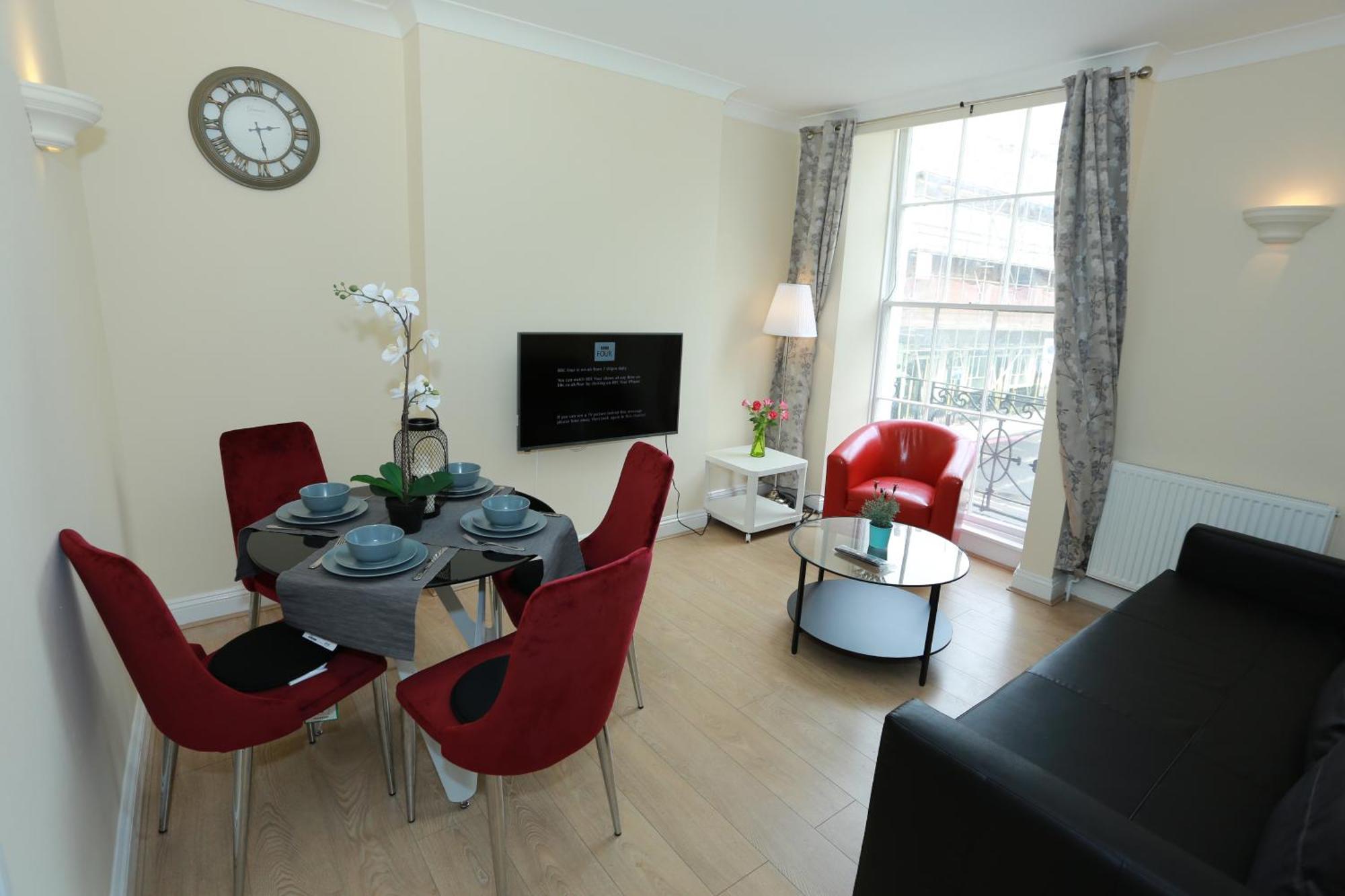 Jasmine 1 At Regent's Park Apartment *