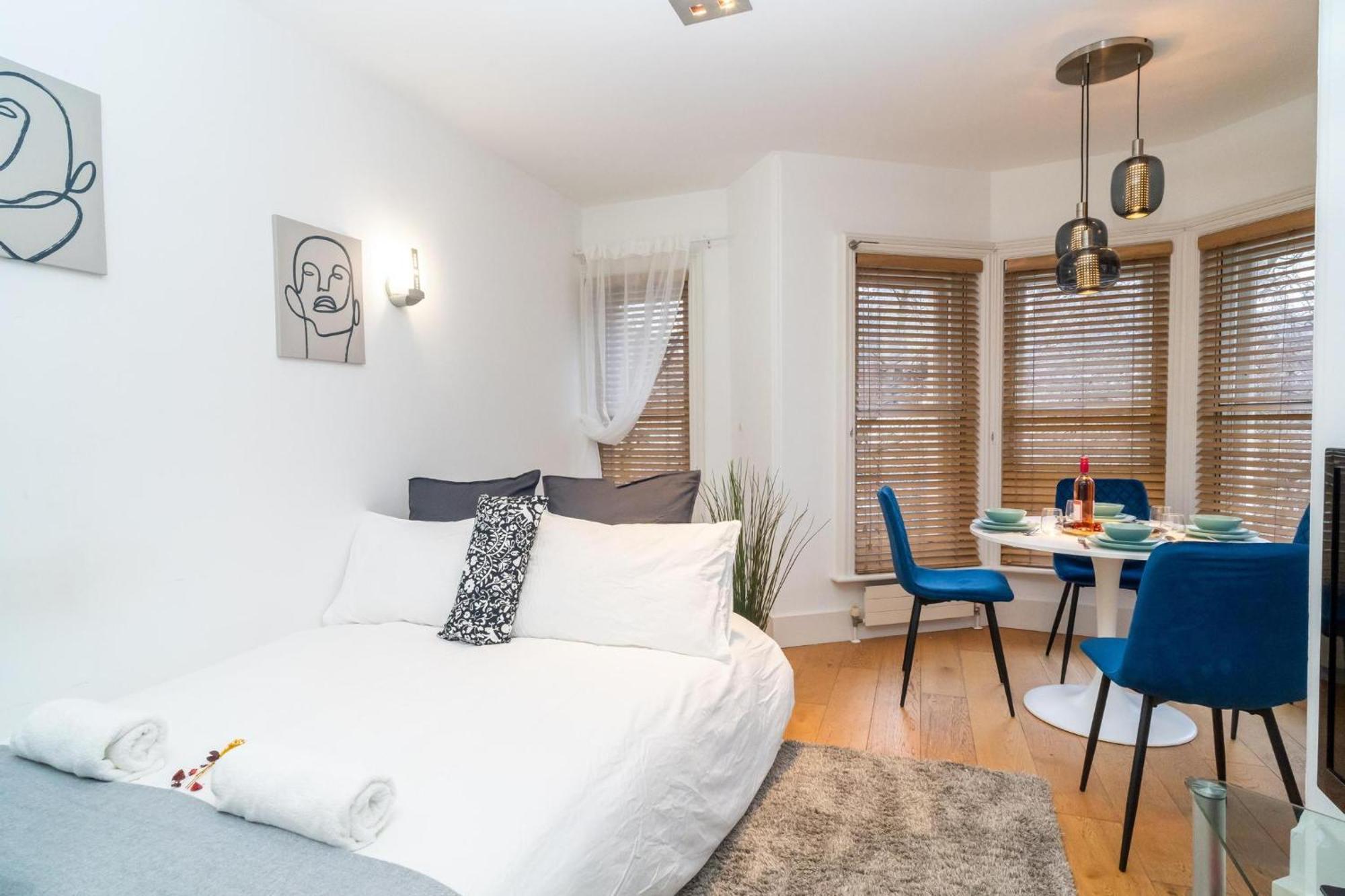 Heart Of London's West End / Pro Host Apartment