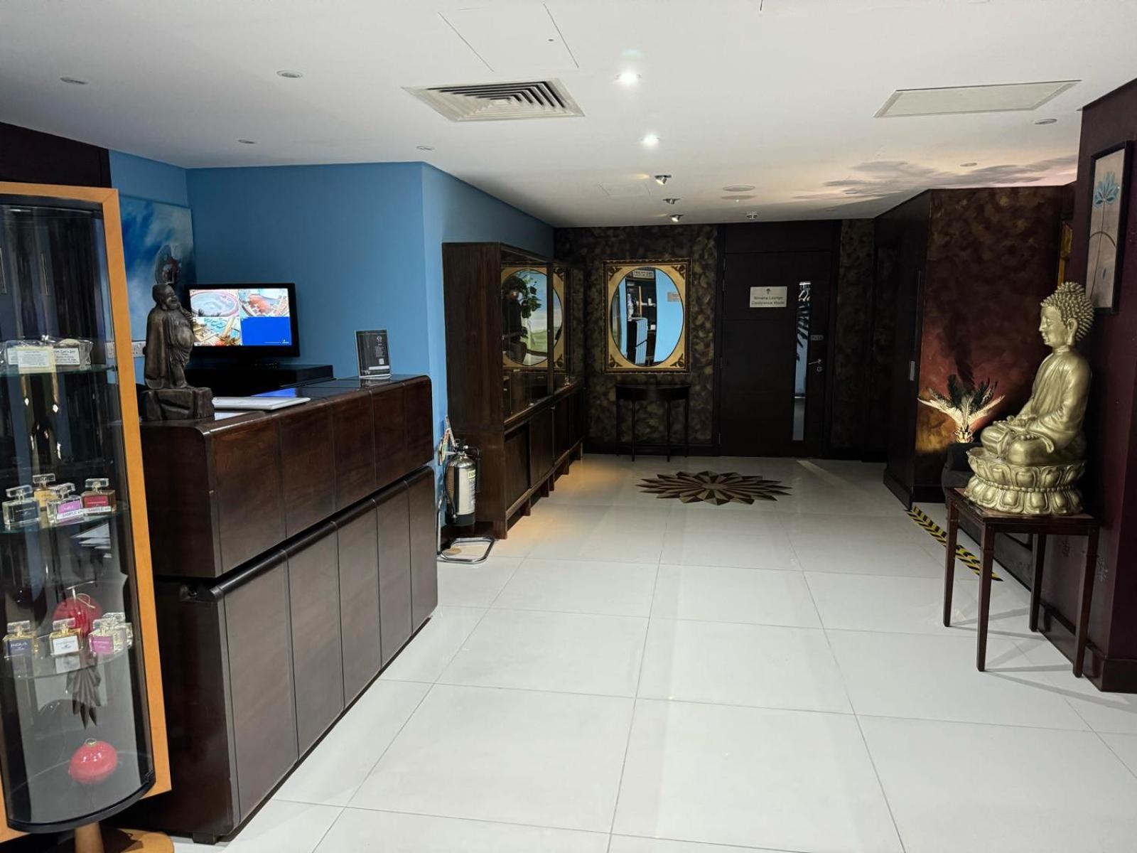 Rafayel & Hotel 5*