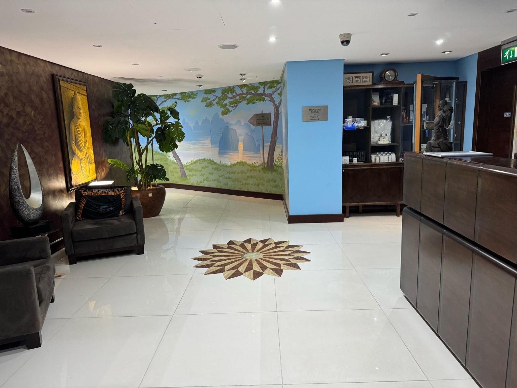 Hotel Rafayel & 5*