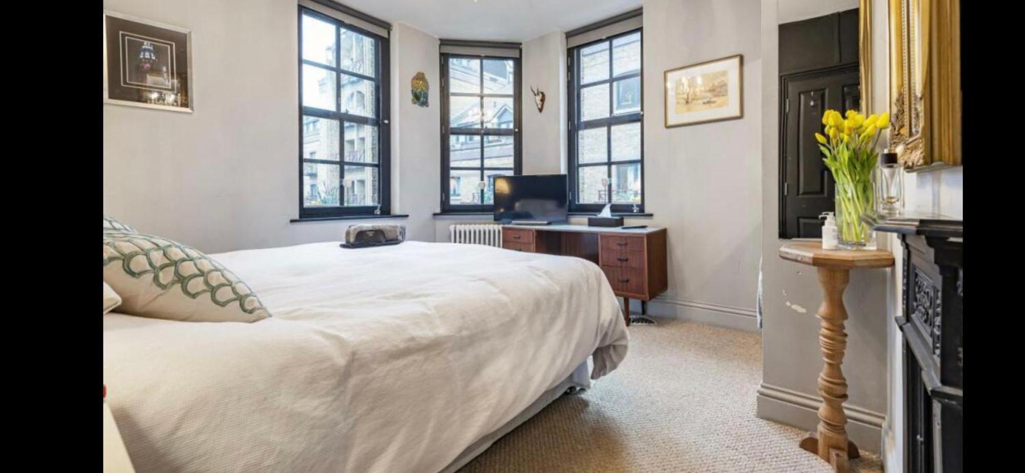 Appartamento Tower Bridge, Boutique, Shad Thames Butlers Wharf Secure Parking , Balcony View Of Shard, Luxury With Van Parking Upto 4 Vans Ideal For Builders Shopfitters Secure Cctv