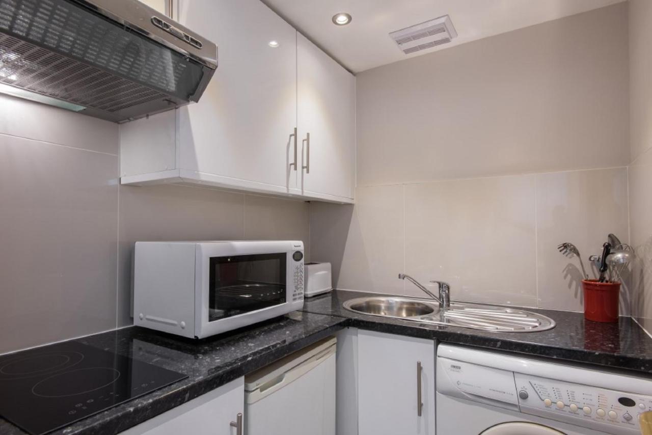 Chelsea Cloisters Serviced Apartment