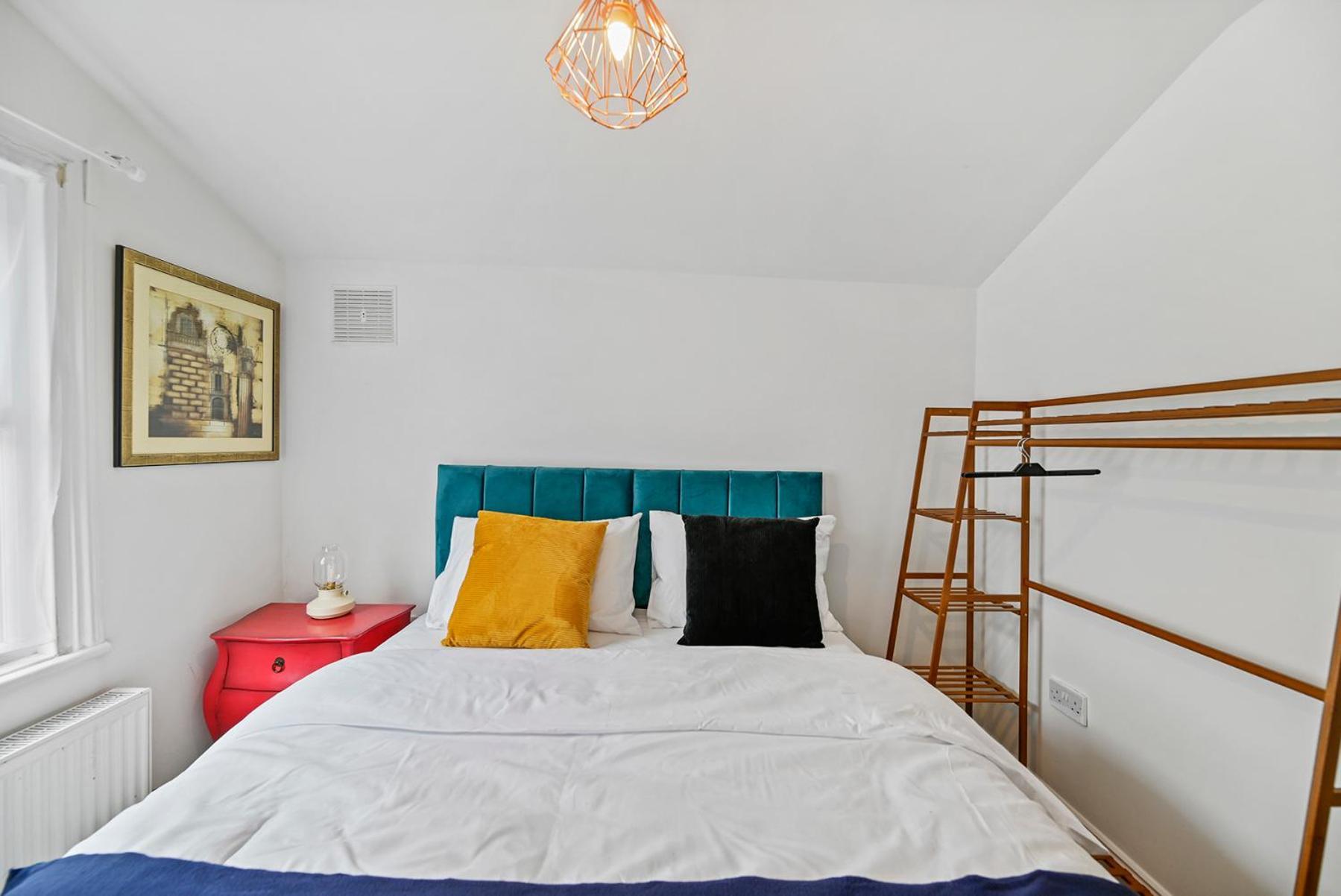Cosy Urban Oasis 2 Bedroom Flat In Tottenham London