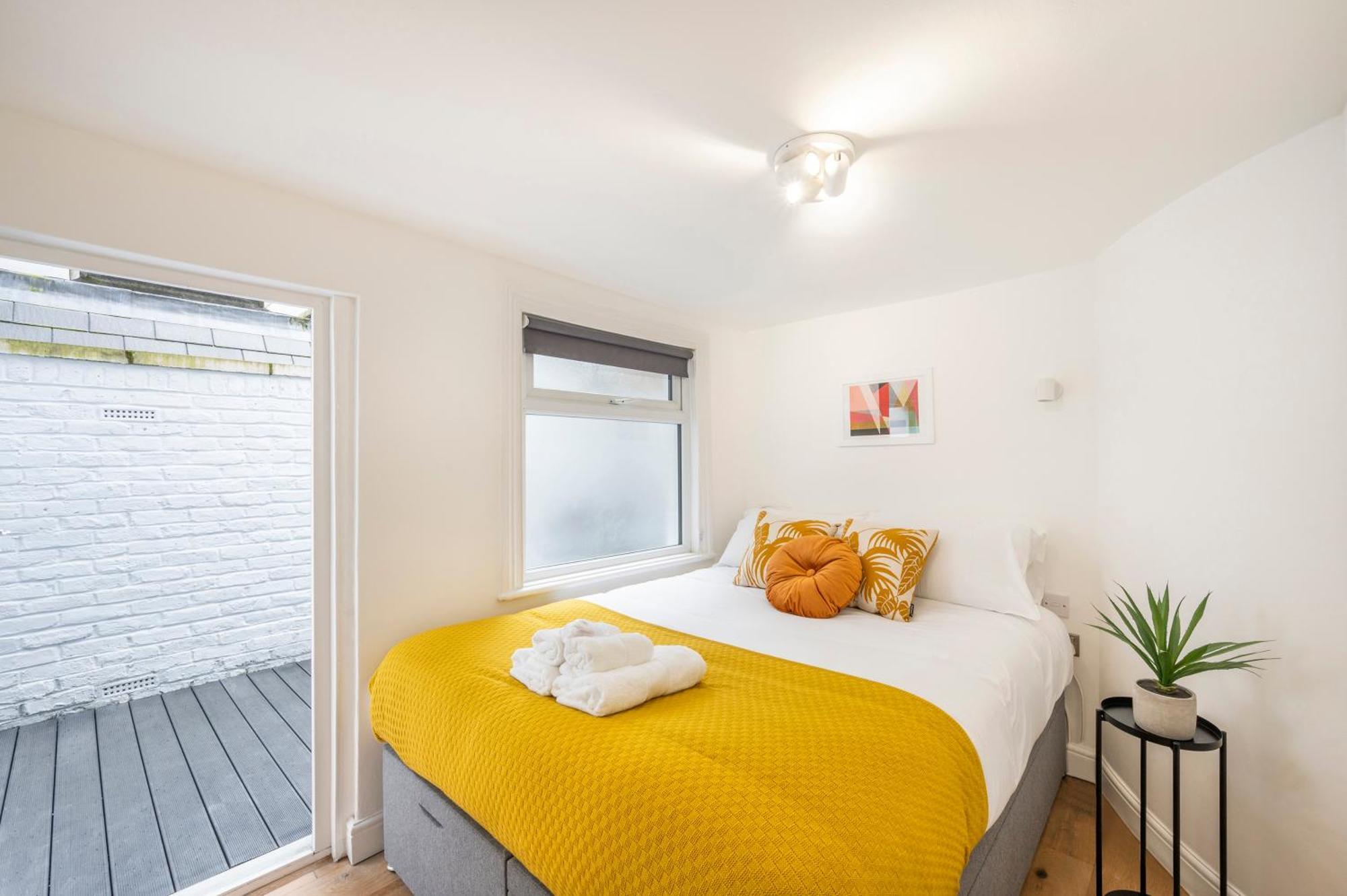 Leilighet Charming 1 Bedroom Flat With Private Patio - West London, Kensington, Earl's Court, Chelsea *