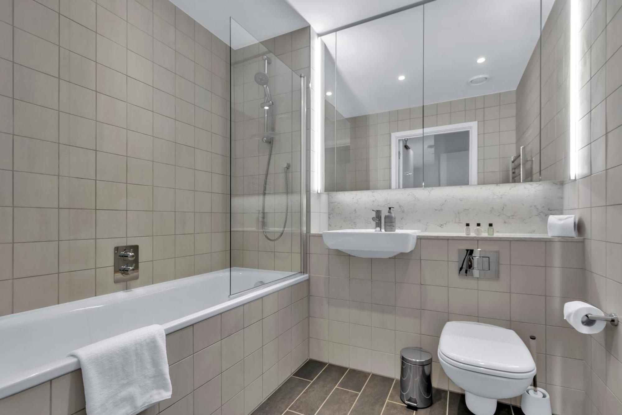 Mysquare Spacious Two Bedroom At Wembley Park Appartamento Londra