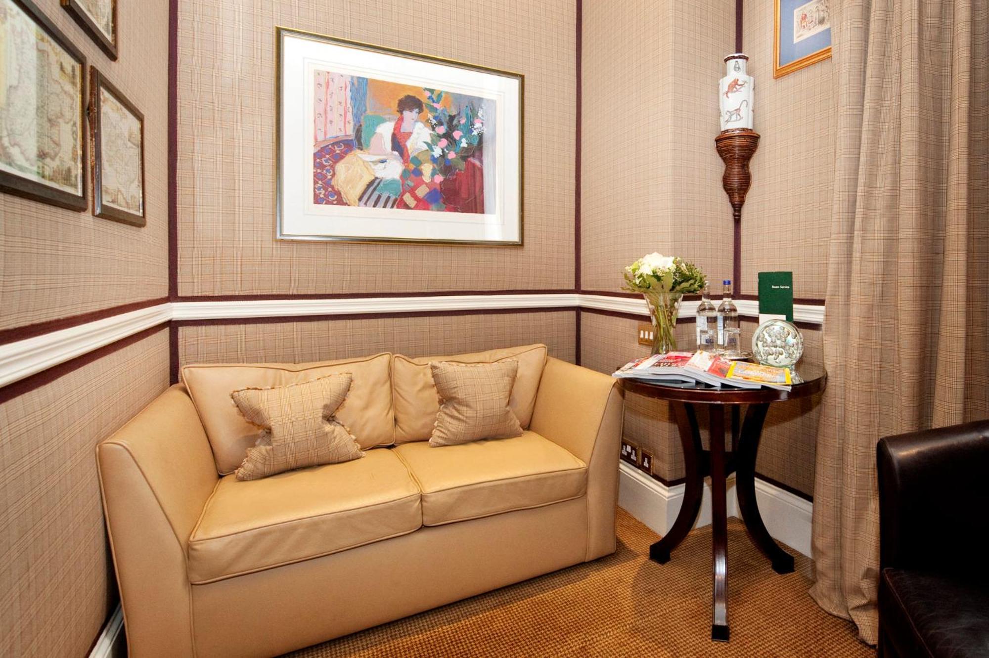 The Montague On The Gardens Hotell 4*