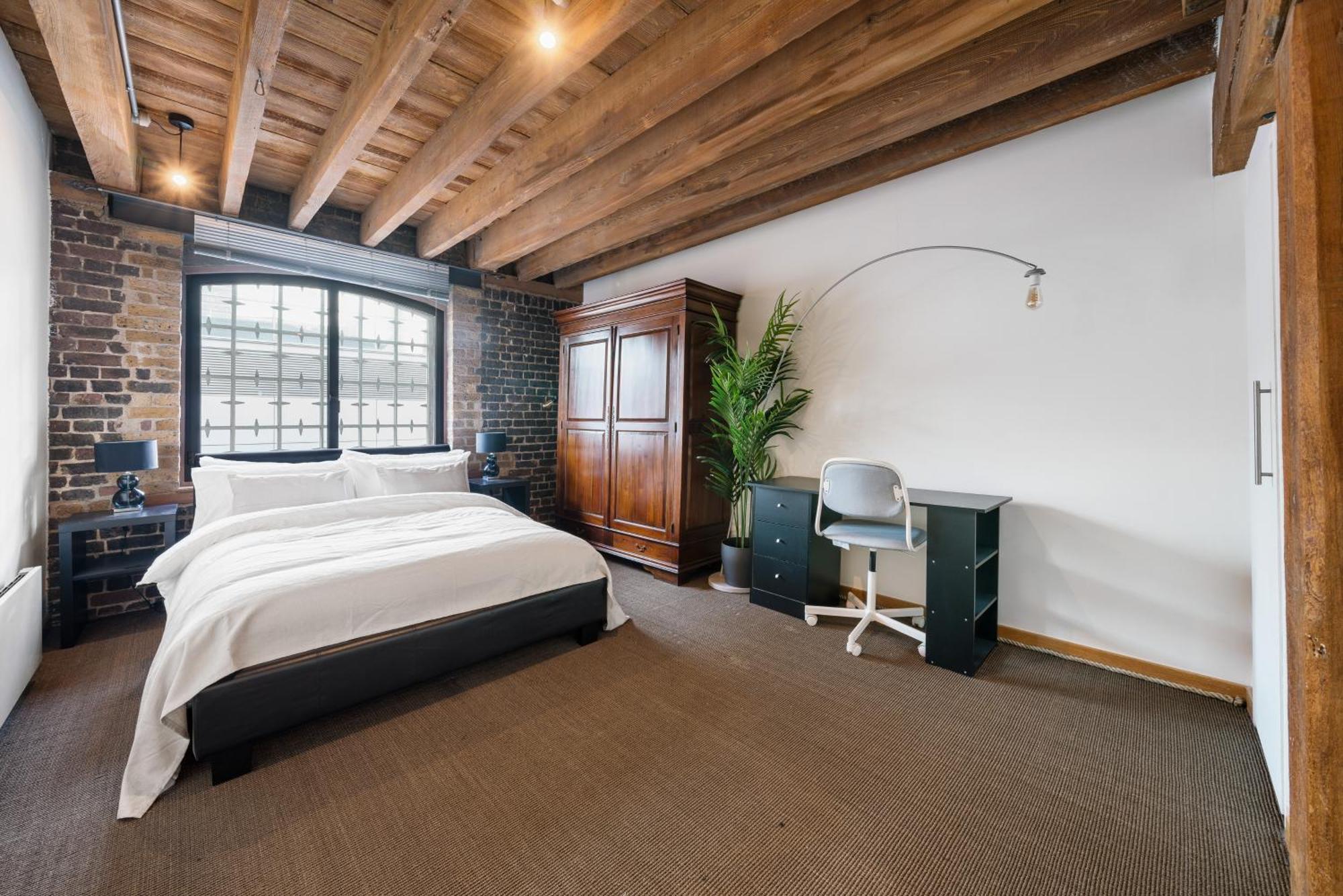 Canary Wharf - Converted Warehouse * Londres