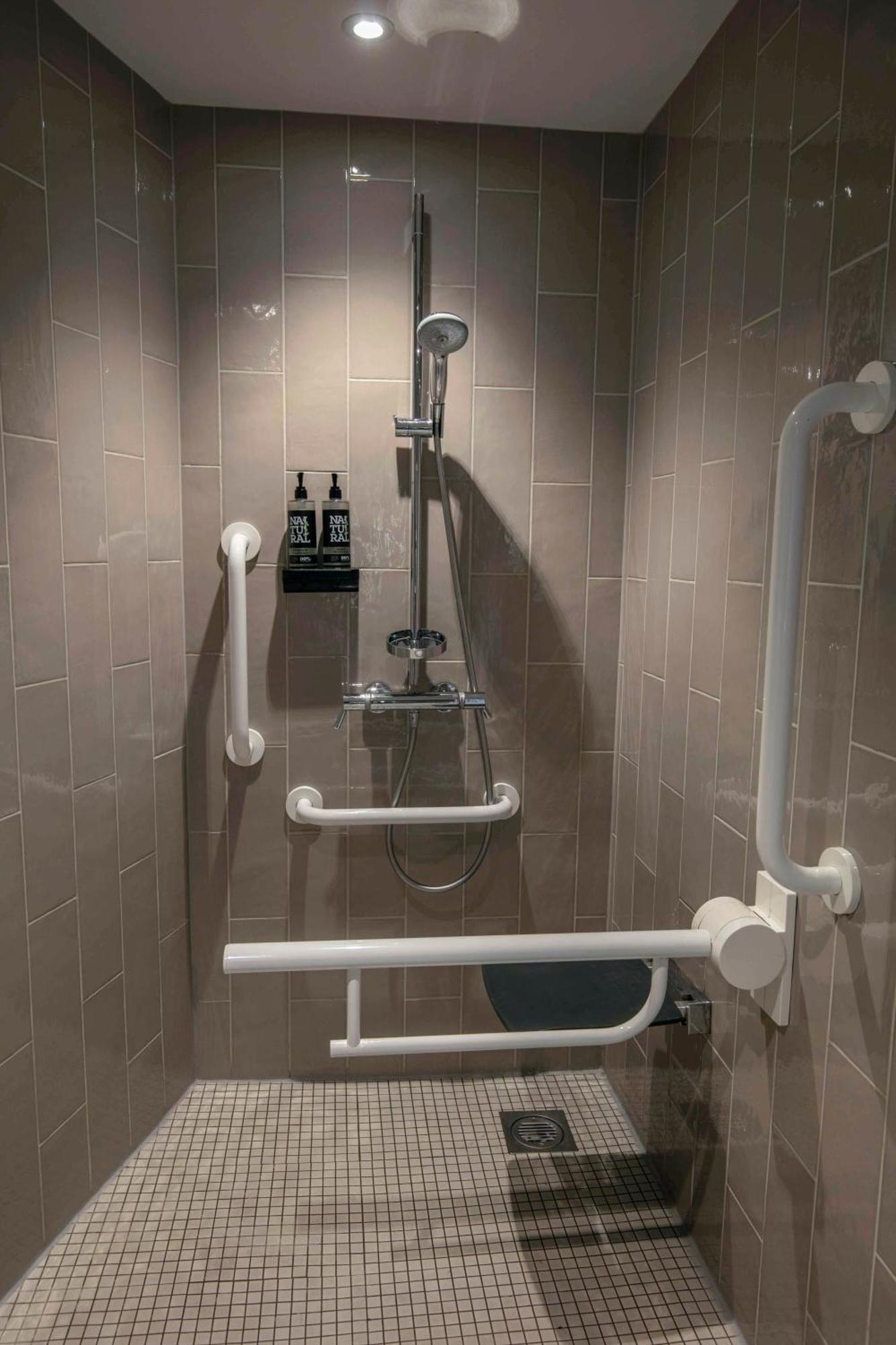 Best Western Plus Vauxhall Hotel London