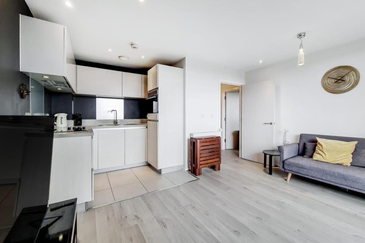 Apartment Modern 1 Bedroom Canning Town