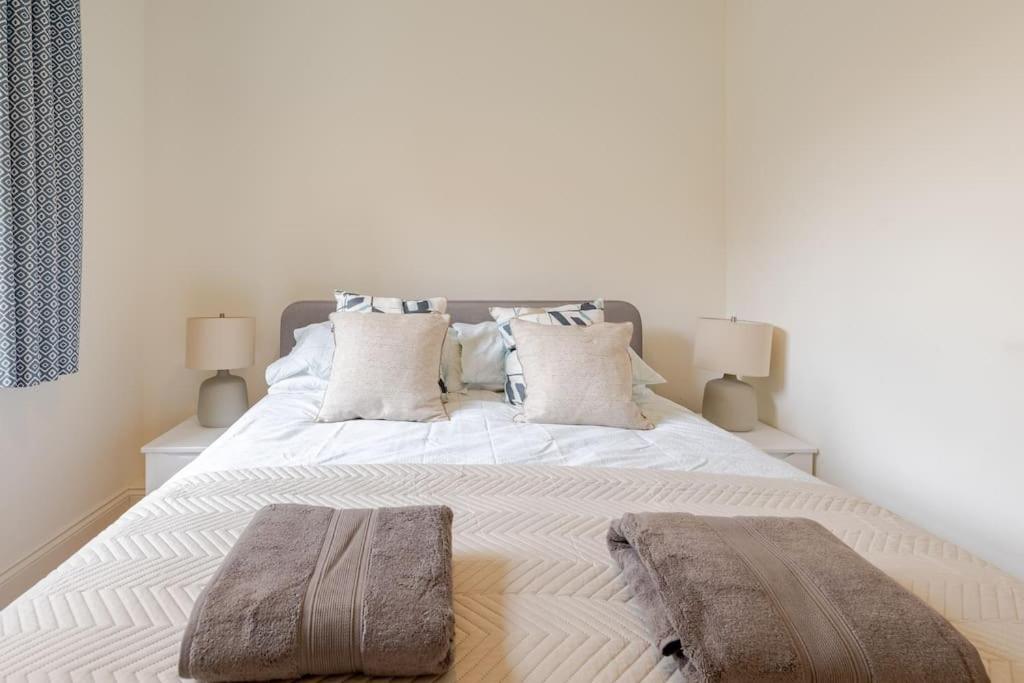 Beautiful 1 Bed Flat 2 Minute Walk To Camden Station Appartement