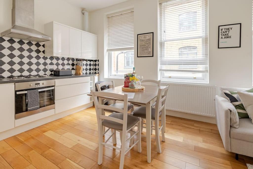 Beautiful 1 Bed Flat 2 Minute Walk To Camden Station Appartement Londres