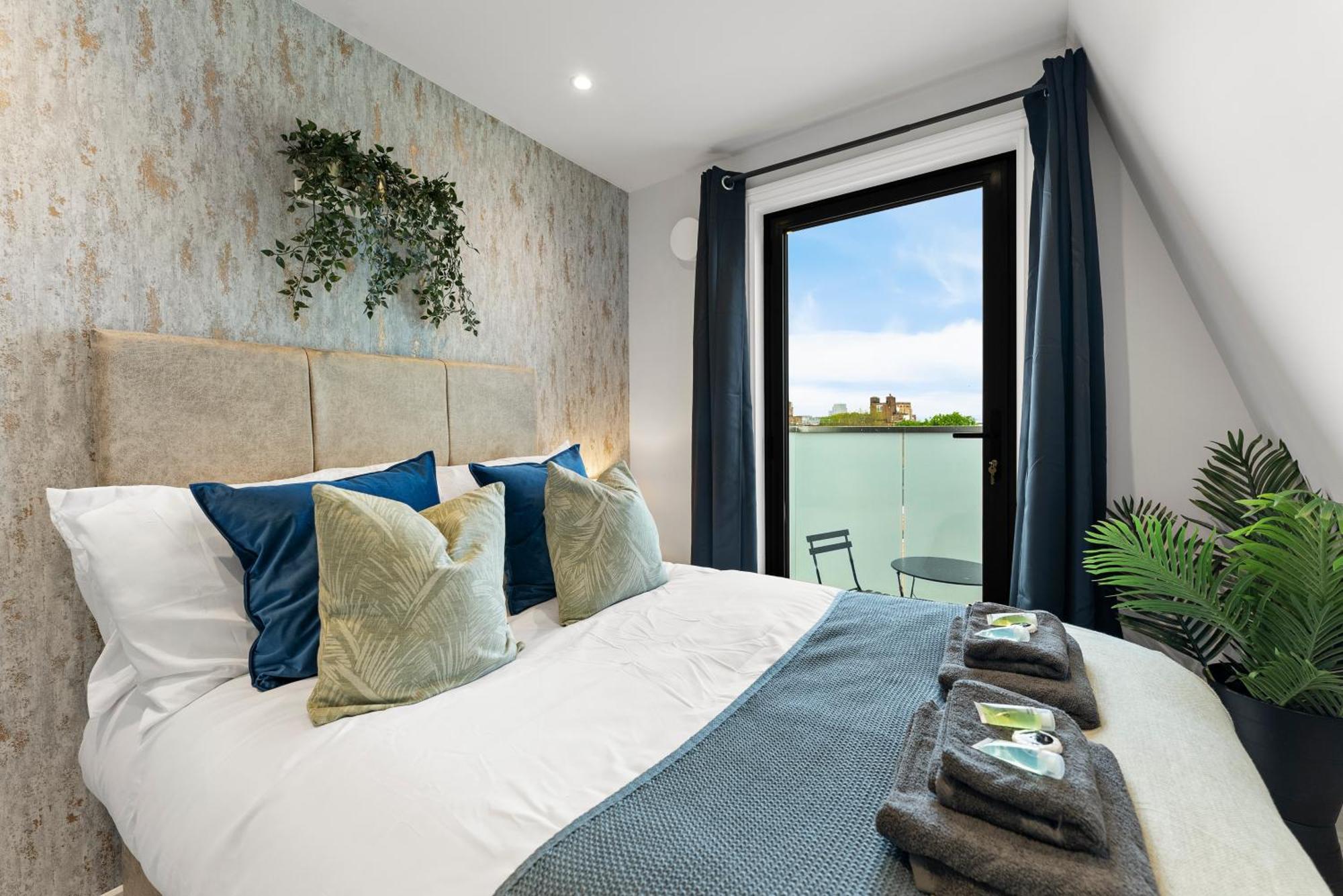 Appartamento Peaceful Retreat With Balcony - Sleeps 9 *
