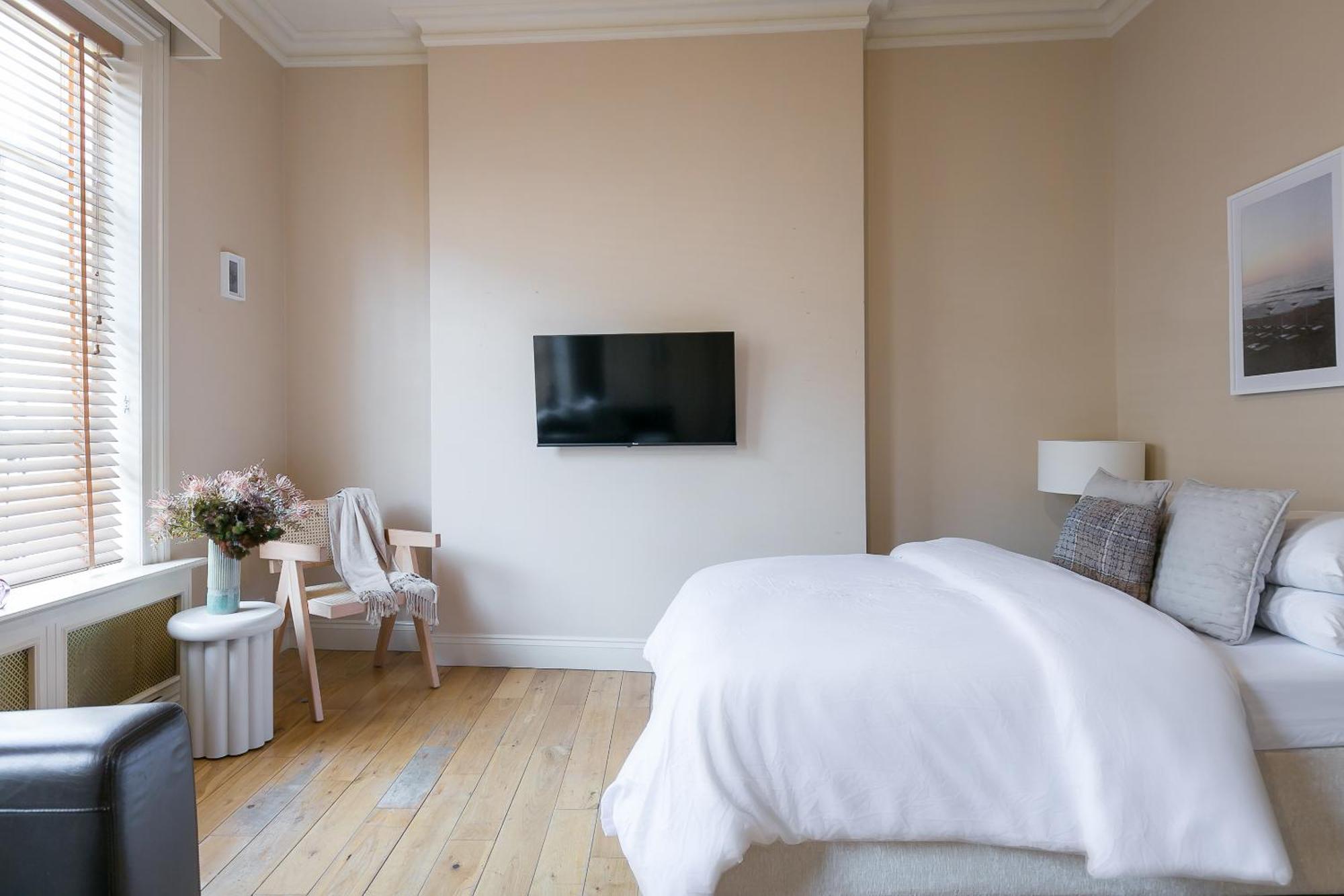 Lägenhet Small Sun Lit Studio Minutes From Kings Cross Station *