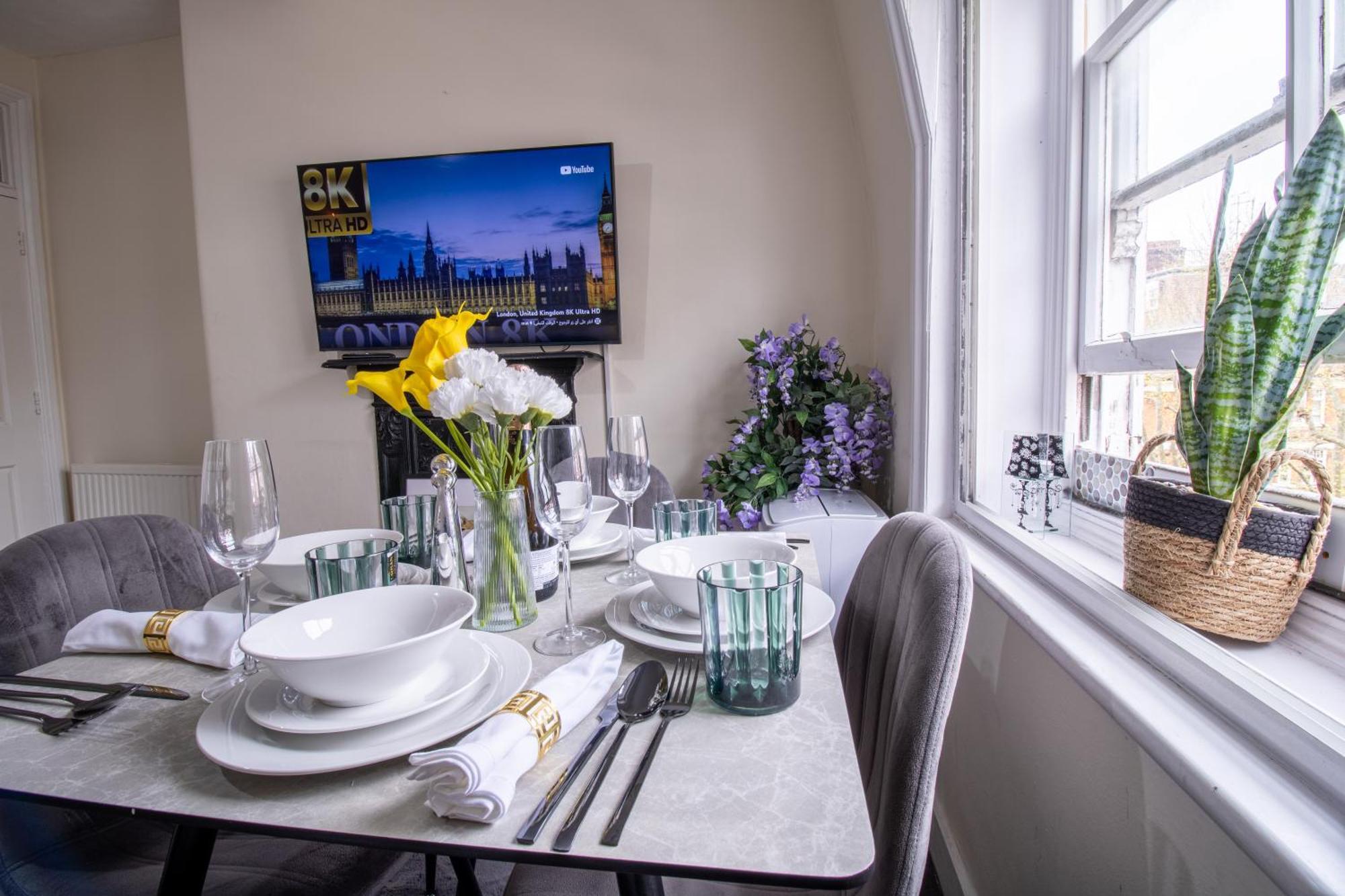 Cosy 2-bedroom In Mayfair 8cb - 4th Floor No Elevator *