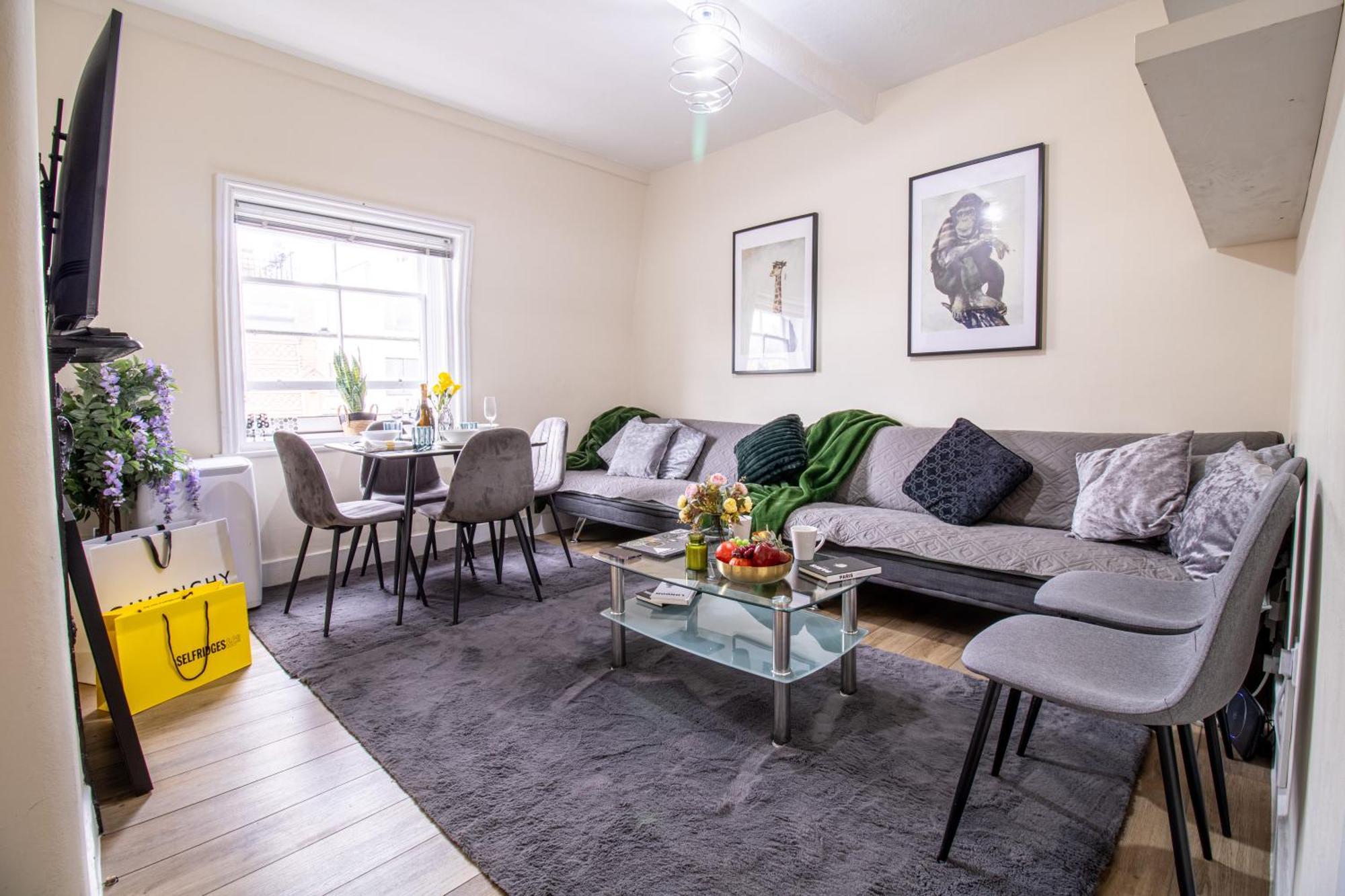 Cosy 2-bedroom In Mayfair 8cb - 4th Floor No Elevator Leilighet