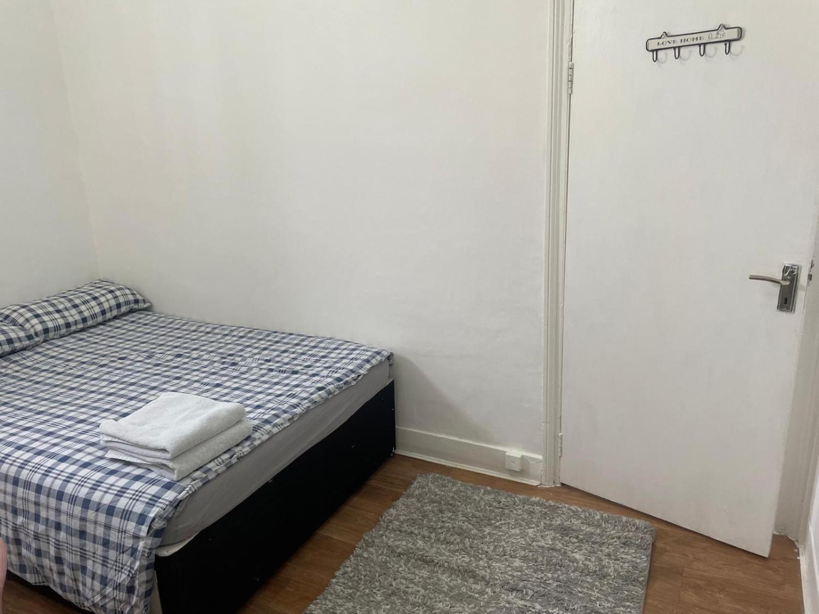 Privatunterkunft Private Room4 London