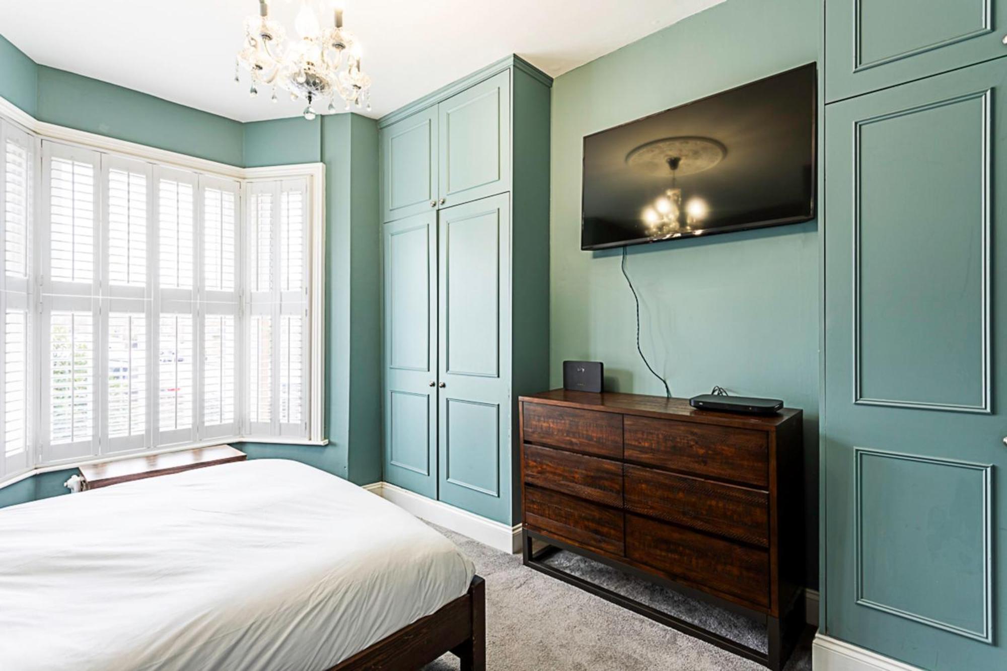 Appartement Modern And Spacious Colliers Wood