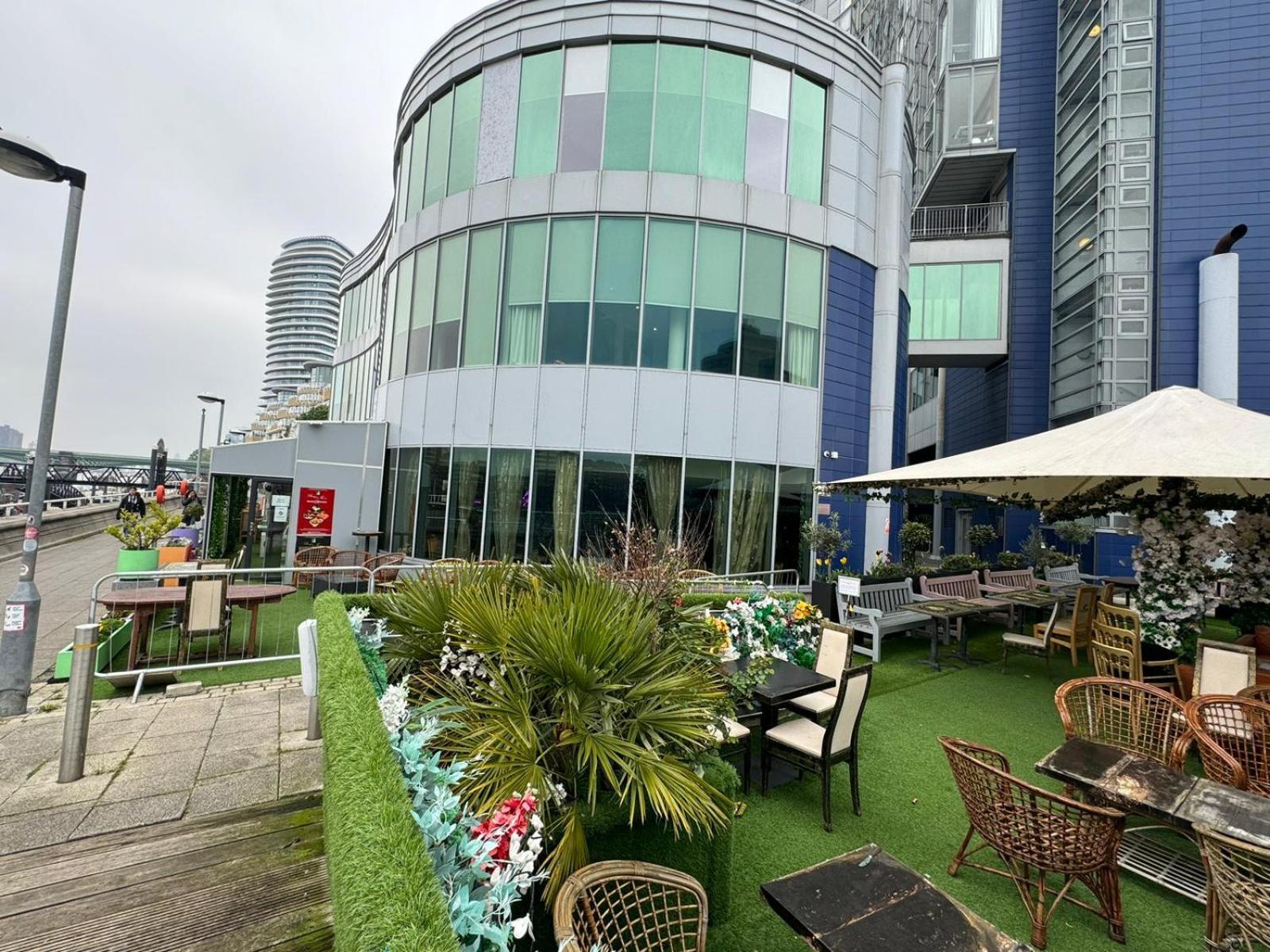 Rafayel & Hotel Londres