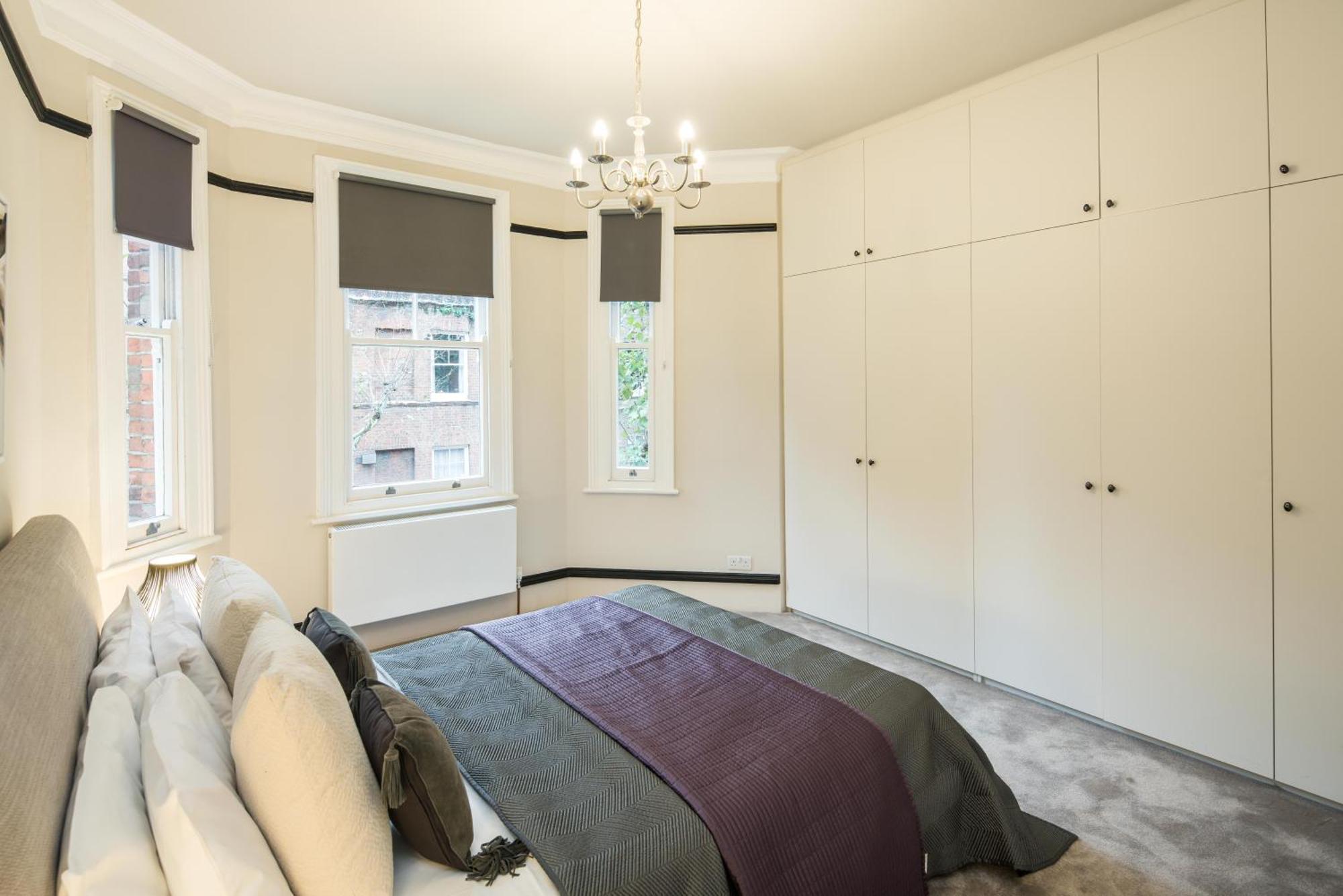 Wk Luxury4bedrooms-kensington-olympia-cinemaroom