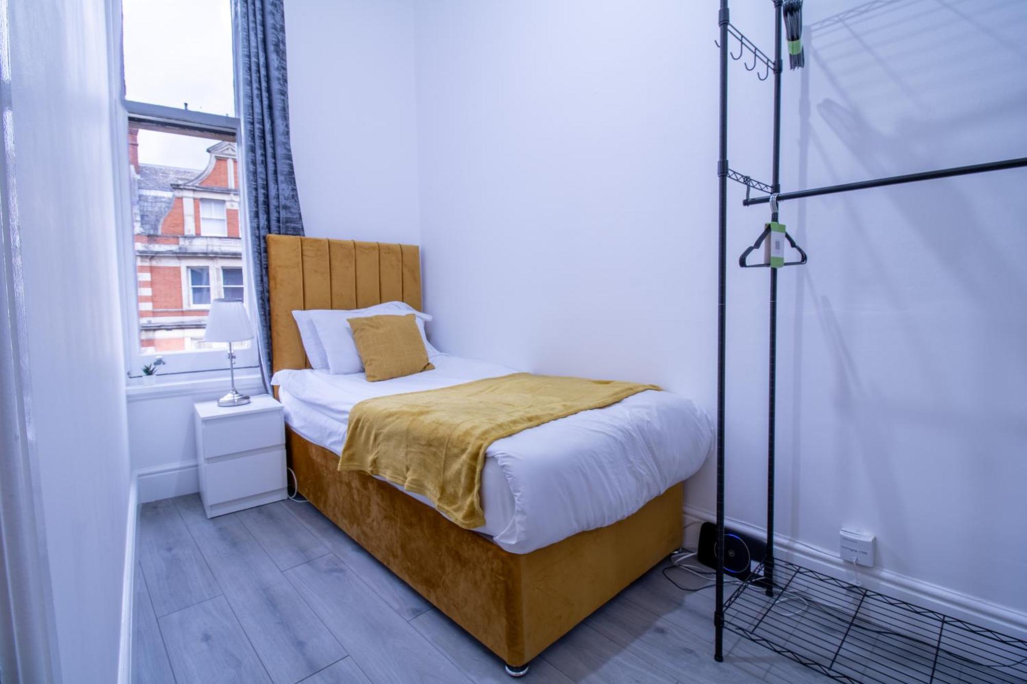 Spacious 3-bedroom In Exclusive Mayfair 7gc