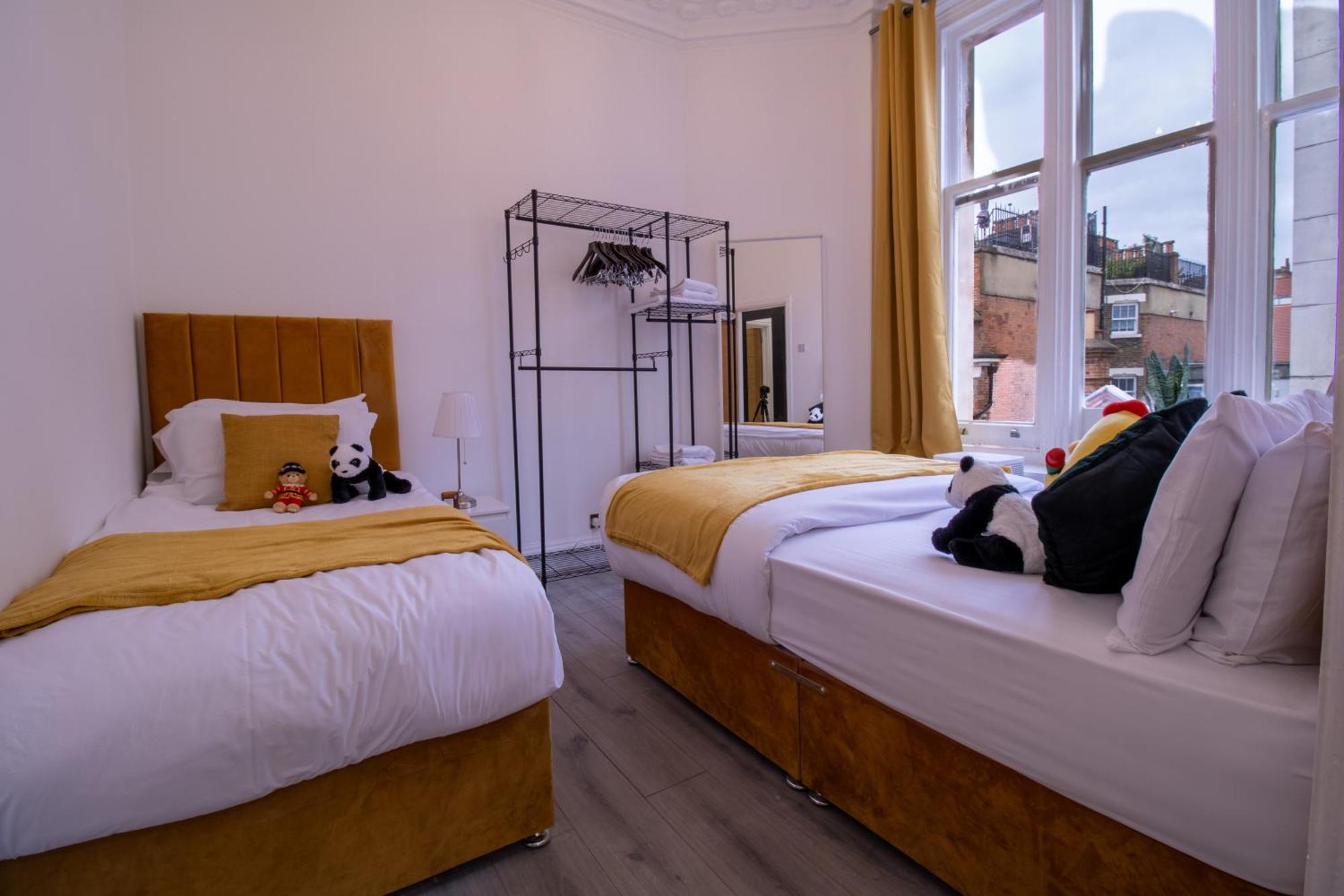 Spacious 3-bedroom In Exclusive Mayfair 7gc Apartment
