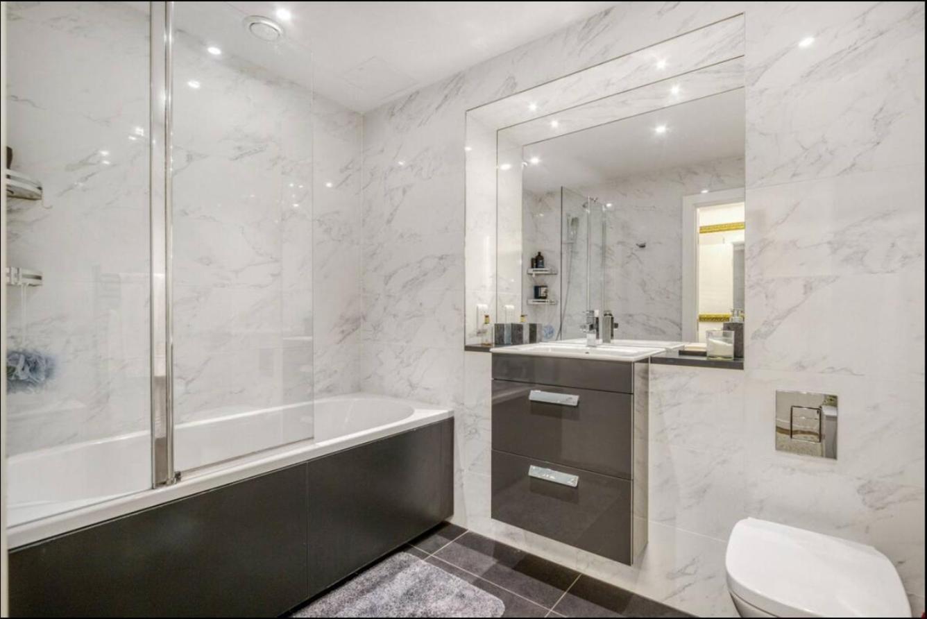 Apartment Chelsea Chic: An Upscale And Modern Flat *