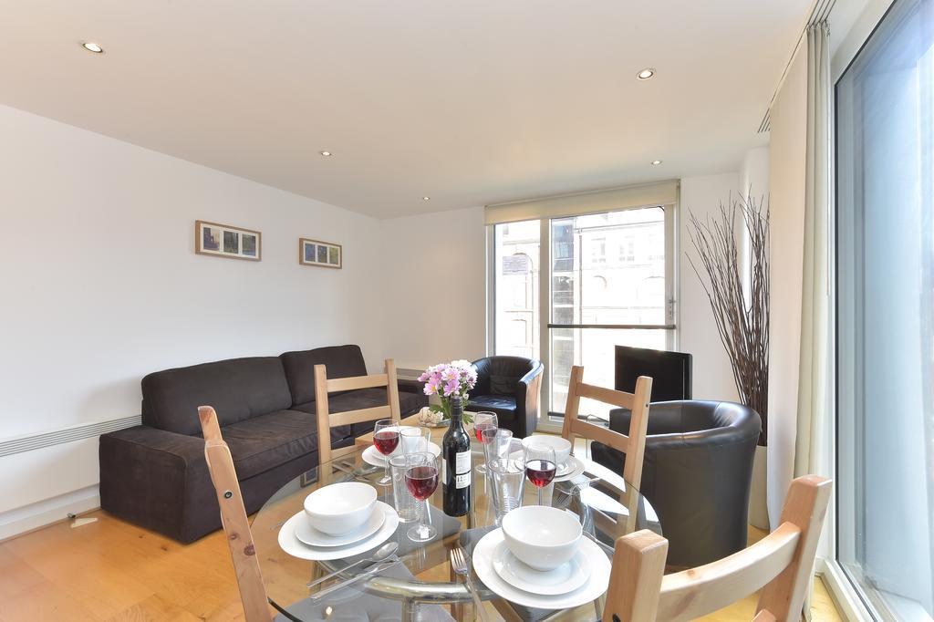Apartment Chancery Lane London