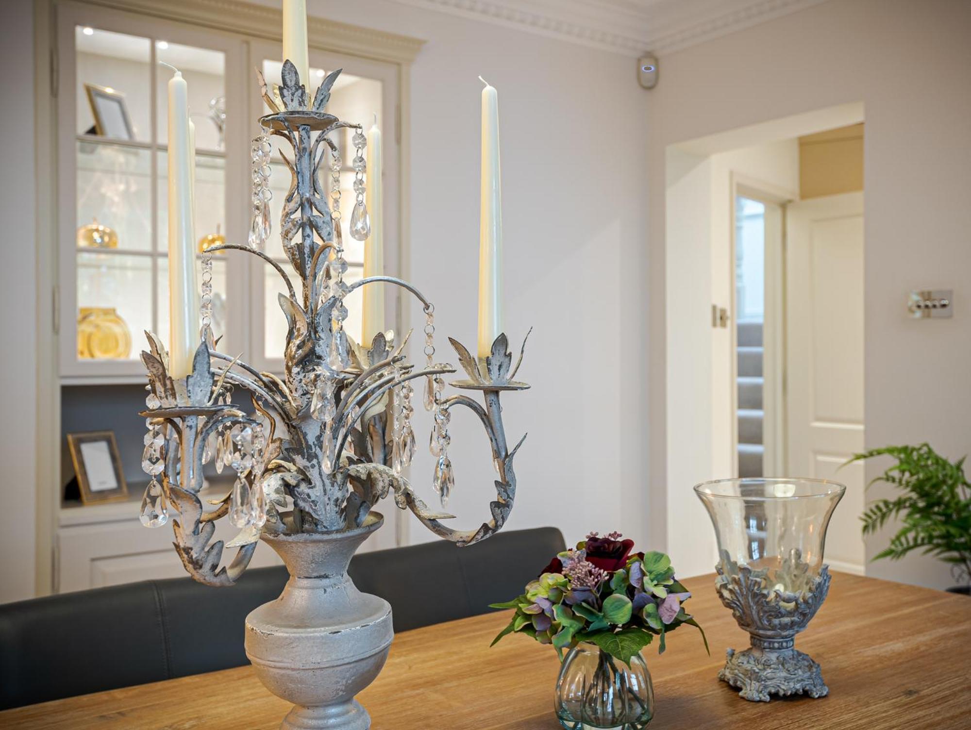 Modern 3 Bedroom Luxury House With Garage In Lejlighed *