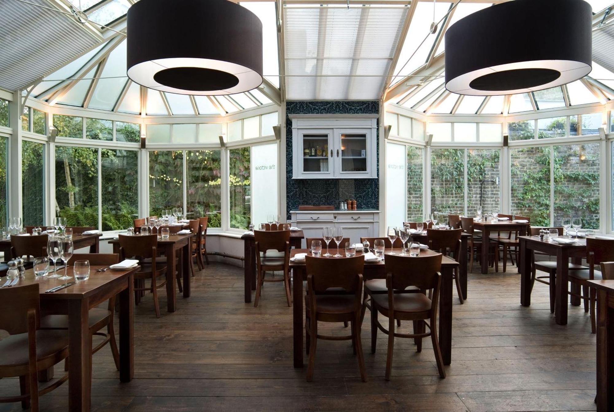Hotell The Victoria London