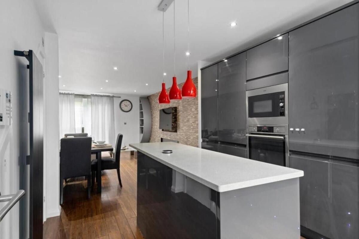 Holiday home Superb Stonewall Terrace London